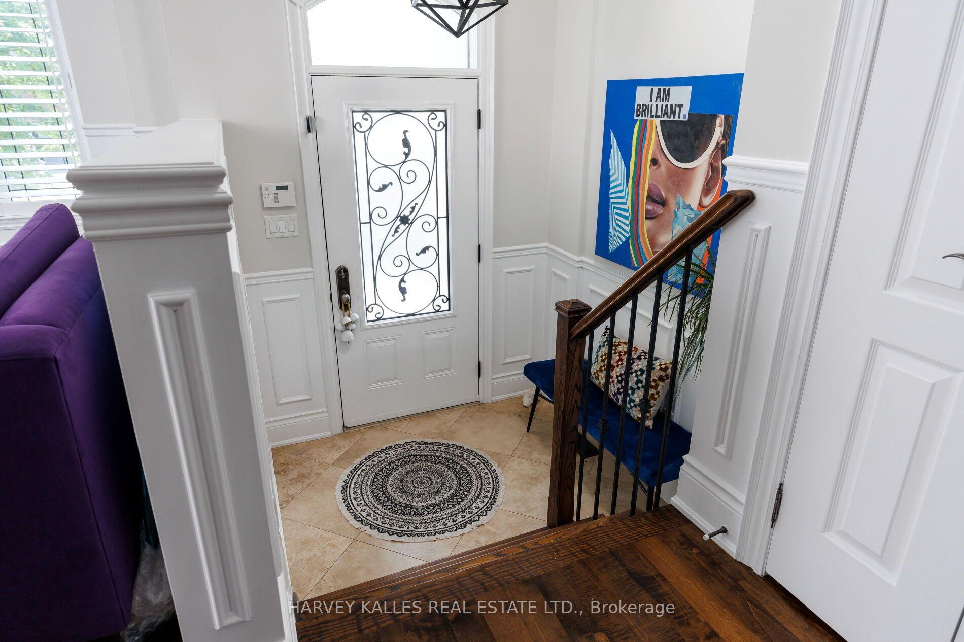 Photo 3 of 20A Owen Drive, Etobicoke, Alderwood — HOMEH