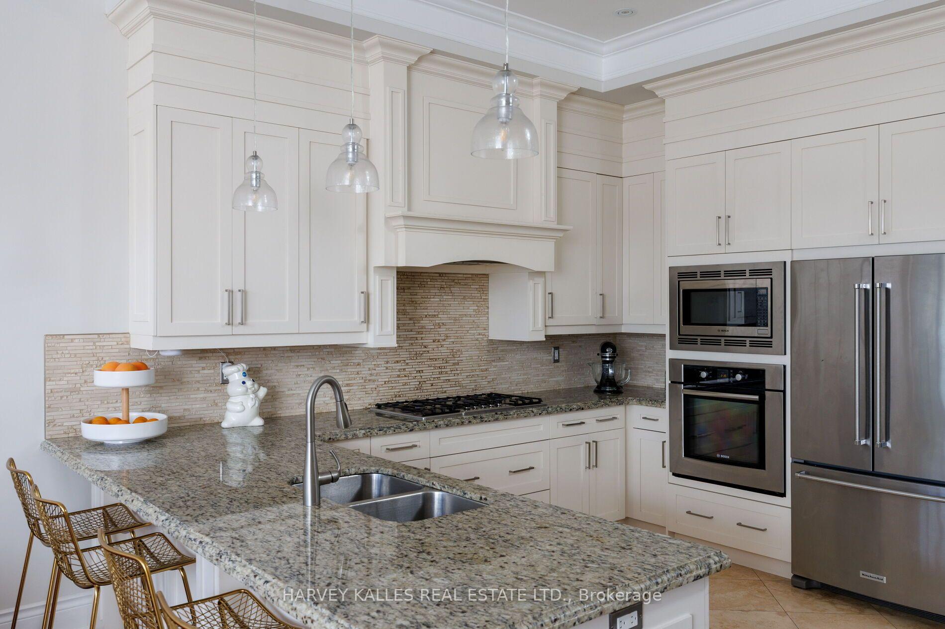 Photo 13 of 20A Owen Drive, Etobicoke, Alderwood — HOMEH
