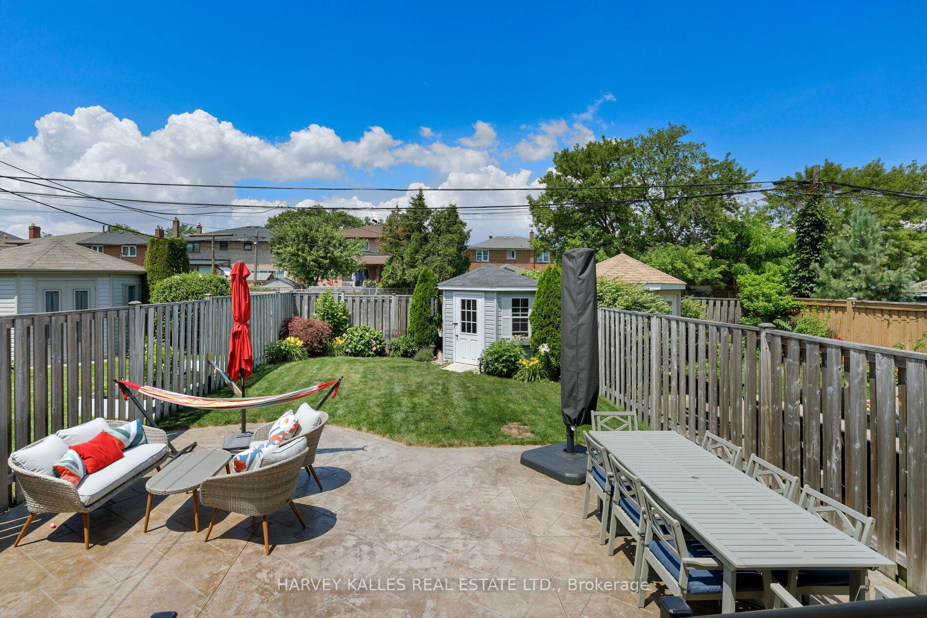 Photo 25 of 20A Owen Drive, Etobicoke, Alderwood — HOMEH