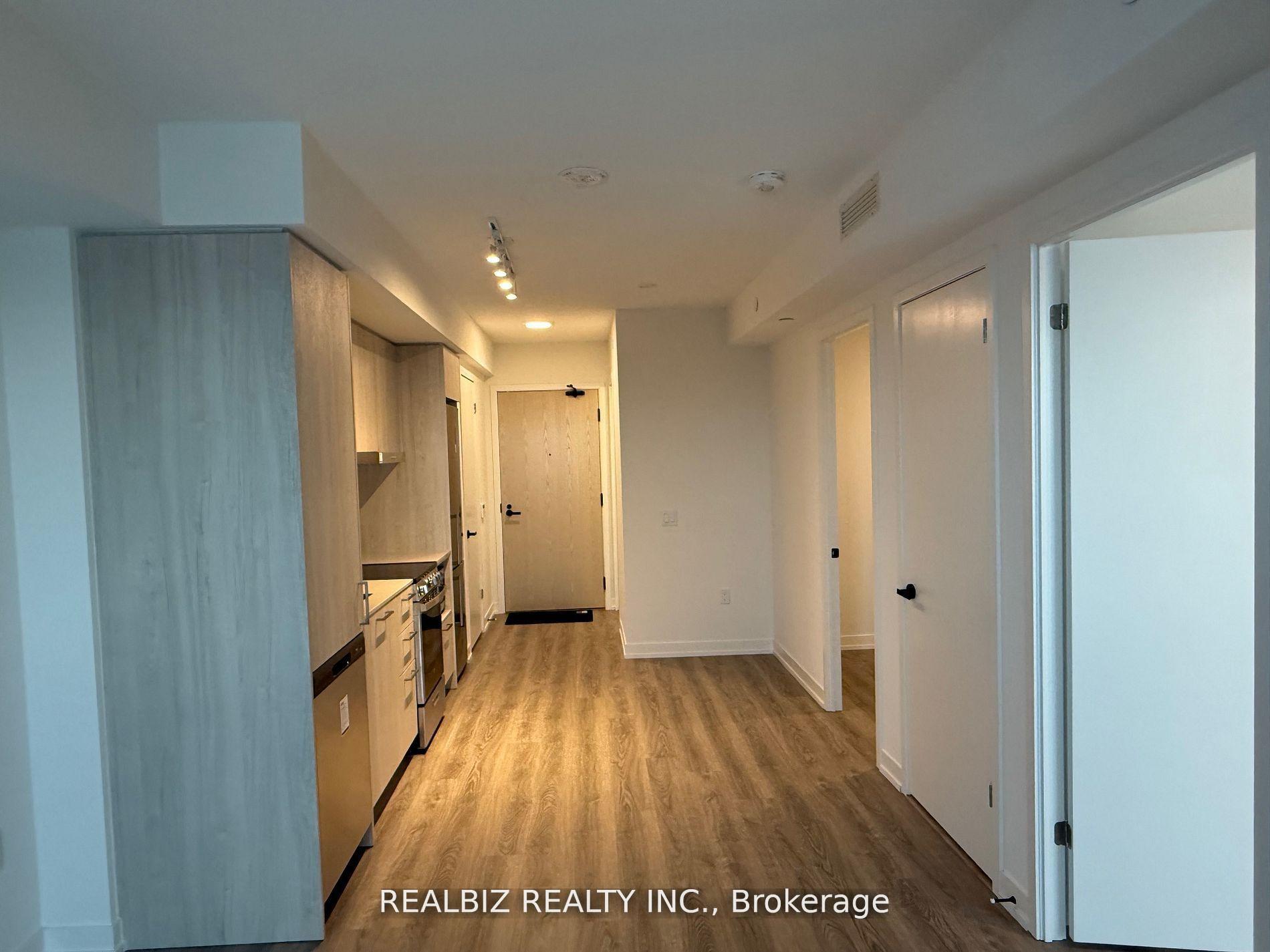 Photo 3 of Unit 5003, 225 Commerce Street, Vaughan, Vaughan Corporate Centre — HOMEH