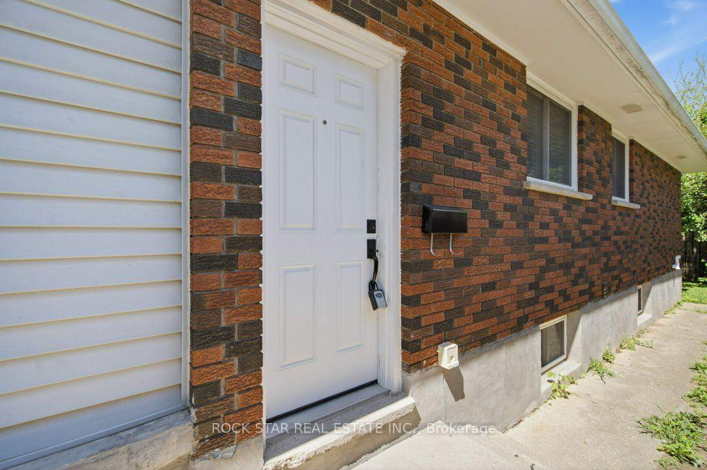 Photo 3 of Unit Lower, 43 Maitland Street, Brantford, East Ward — HOMEH