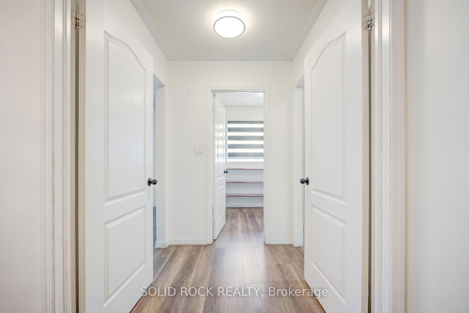 Photo 19 of 8 Gander Crescent, Brampton, Vales of Castlemore — HOMEH