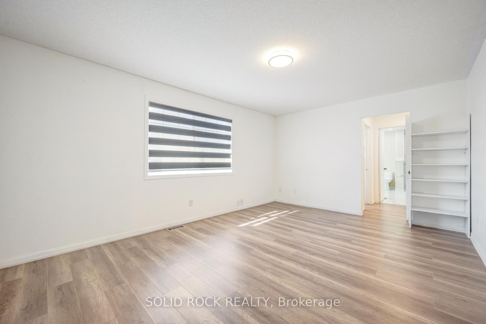 Photo 21 of 8 Gander Crescent, Brampton, Vales of Castlemore — HOMEH