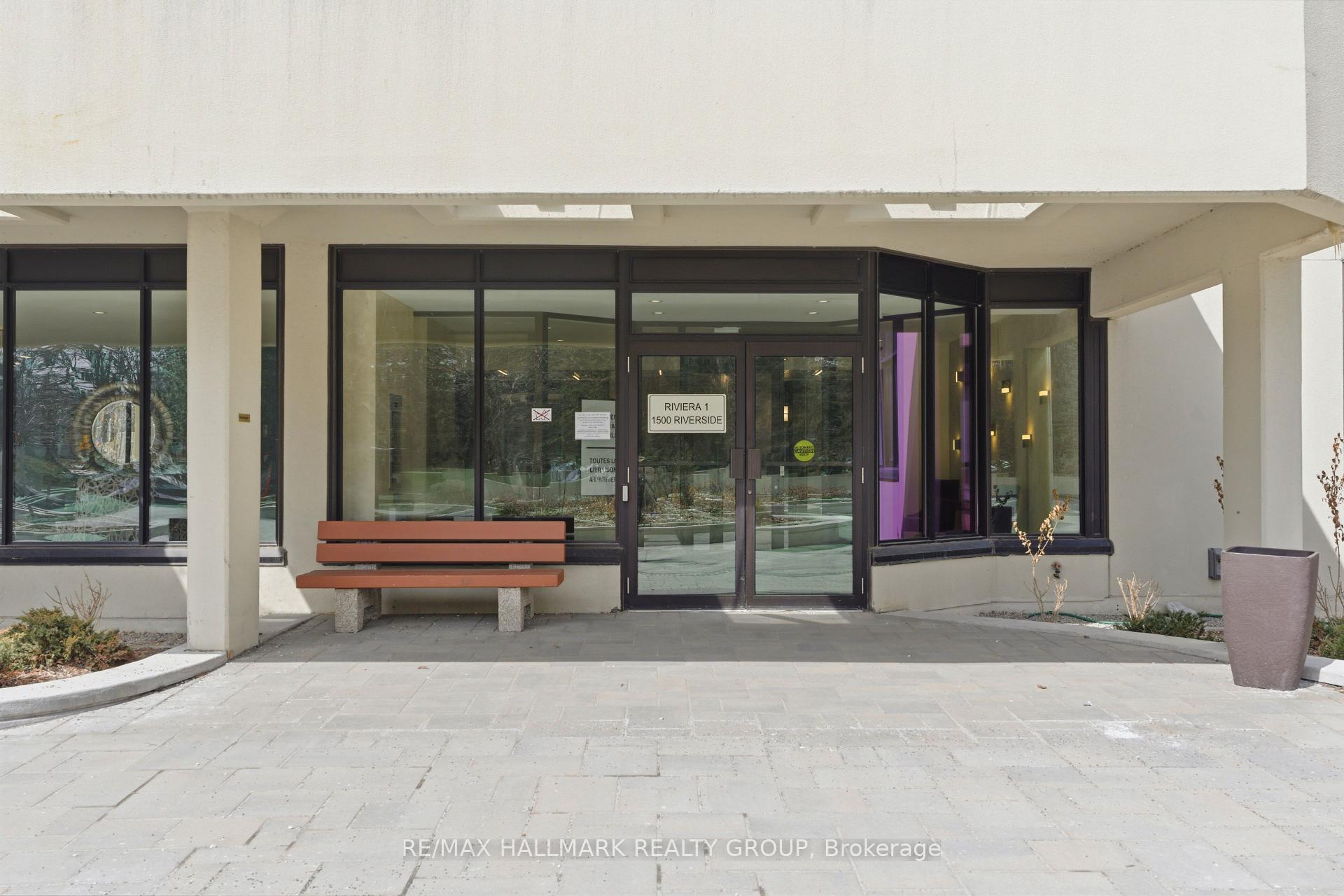 Photo 4 of Unit 202, 1500 Riverside Drive E, Ottawa, Riverview Park — HOMEH
