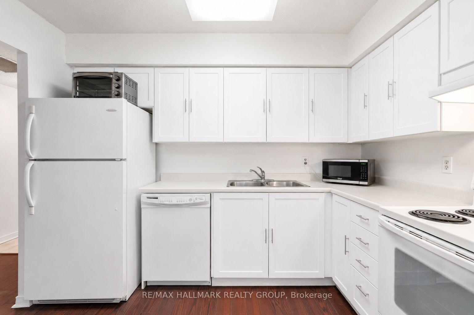 Photo 12 of Unit 202, 1500 Riverside Drive E, Ottawa, Riverview Park — HOMEH