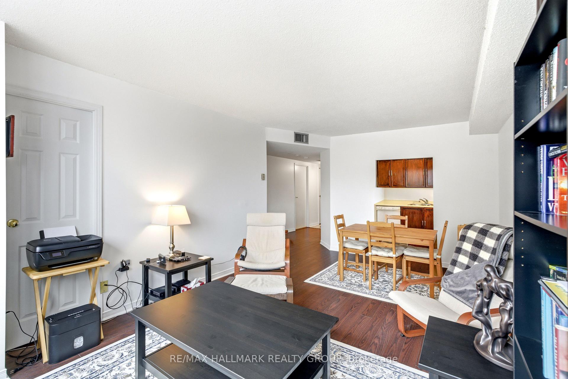 Photo 18 of Unit 202, 1500 Riverside Drive E, Ottawa, Riverview Park — HOMEH