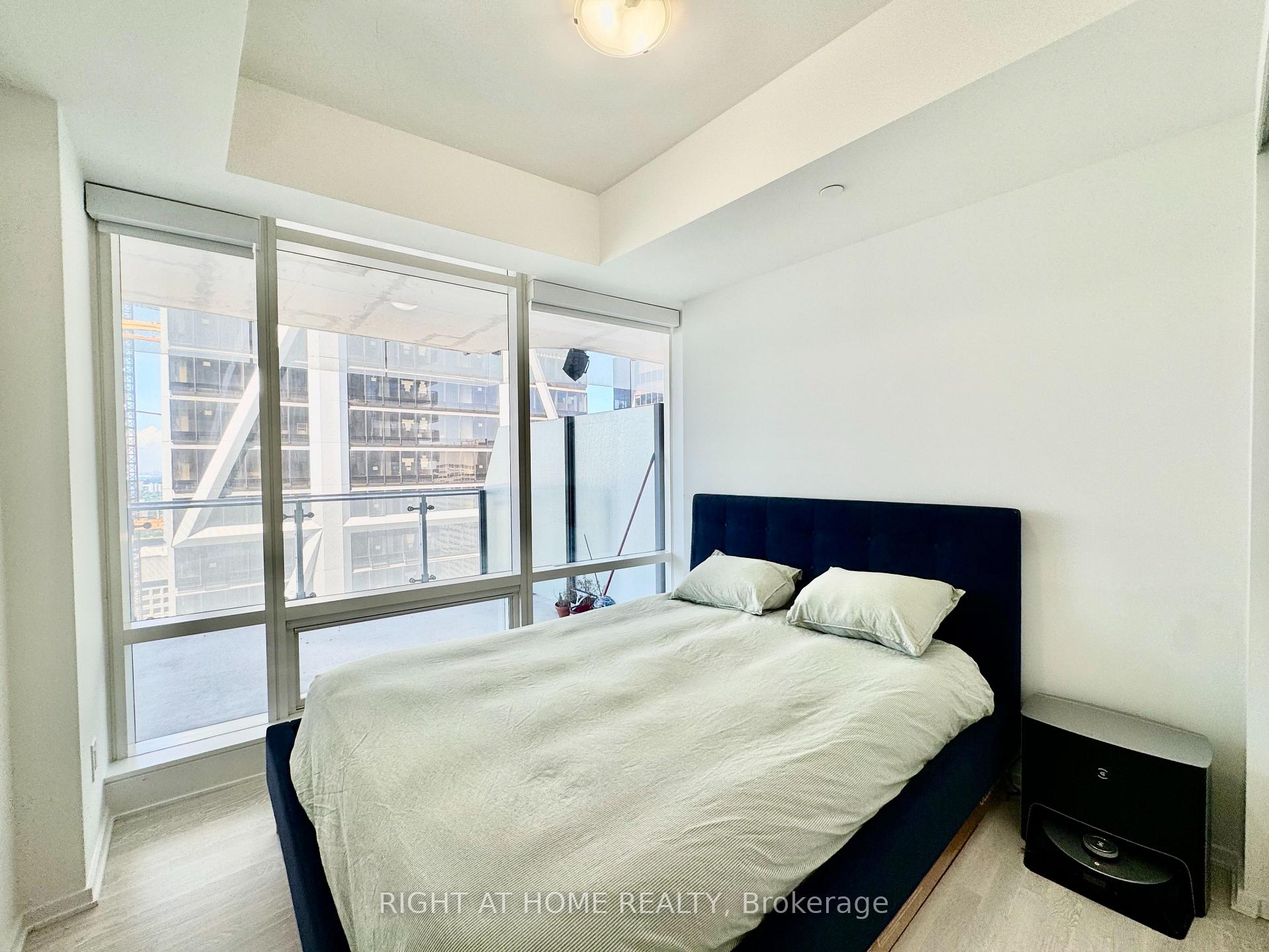 Photo 18 of Unit 3507, 1 Bloor Street E, Toronto, Church-Yonge Corridor — HOMEH