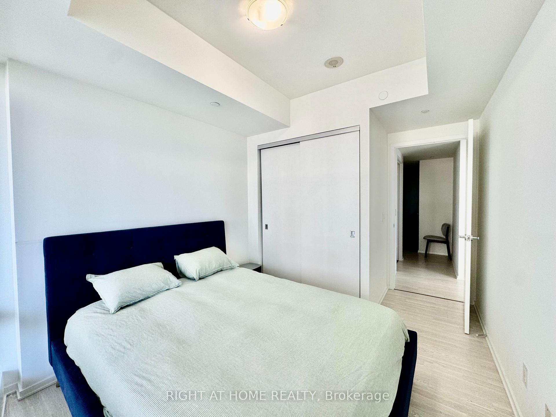 Photo 19 of Unit 3507, 1 Bloor Street E, Toronto, Church-Yonge Corridor — HOMEH