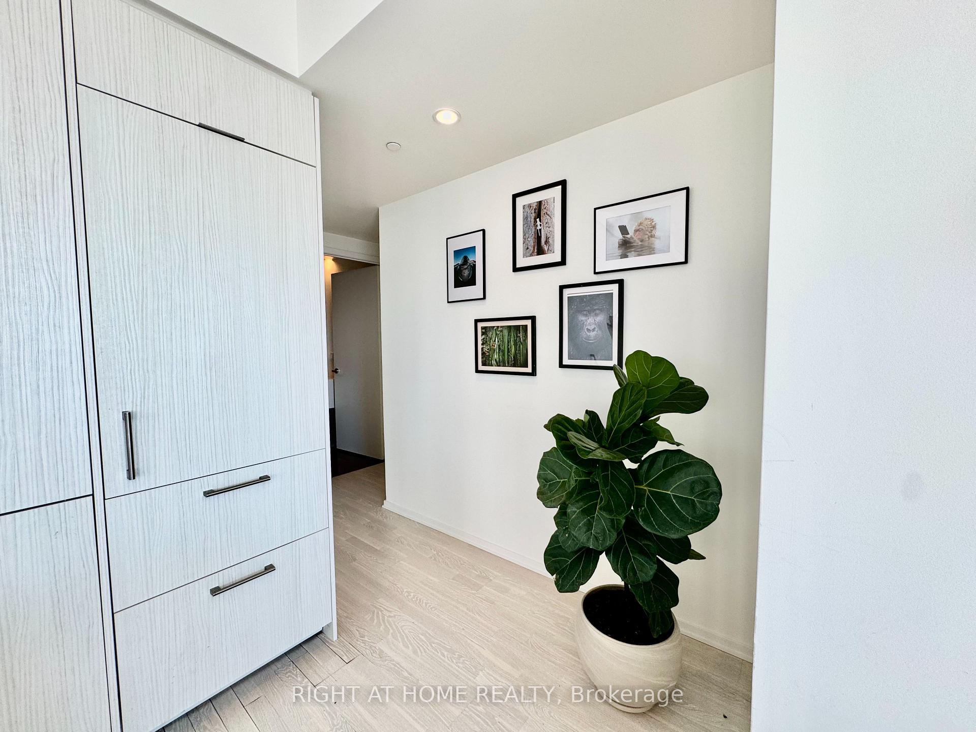 Photo 21 of Unit 3507, 1 Bloor Street E, Toronto, Church-Yonge Corridor — HOMEH