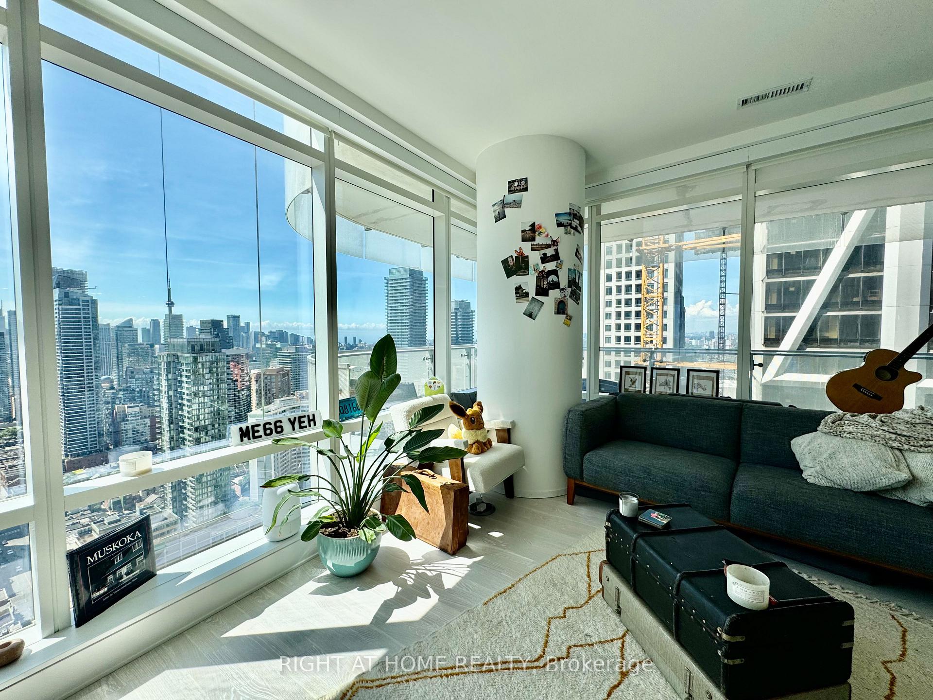 Photo 23 of Unit 3507, 1 Bloor Street E, Toronto, Church-Yonge Corridor — HOMEH