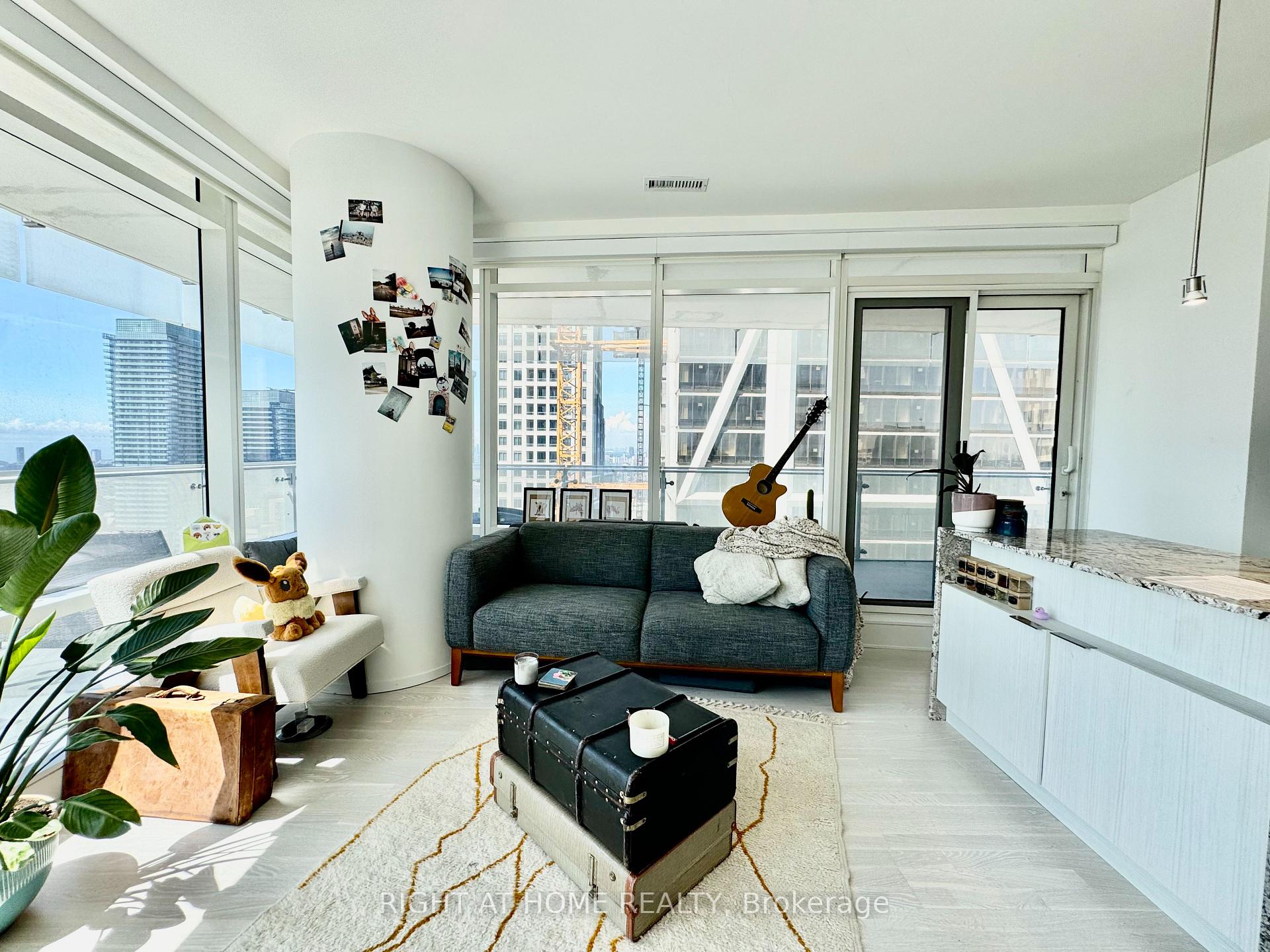 Photo 24 of Unit 3507, 1 Bloor Street E, Toronto, Church-Yonge Corridor — HOMEH