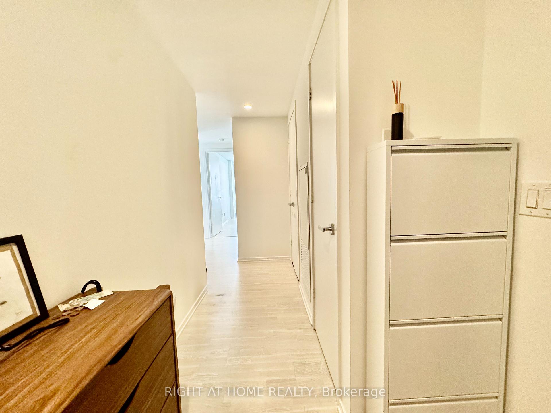 Photo 35 of Unit 3507, 1 Bloor Street E, Toronto, Church-Yonge Corridor — HOMEH