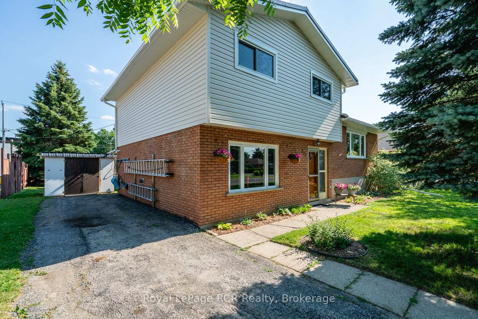 Photo 4 of 571 12th Street, Hanover — HOMEH