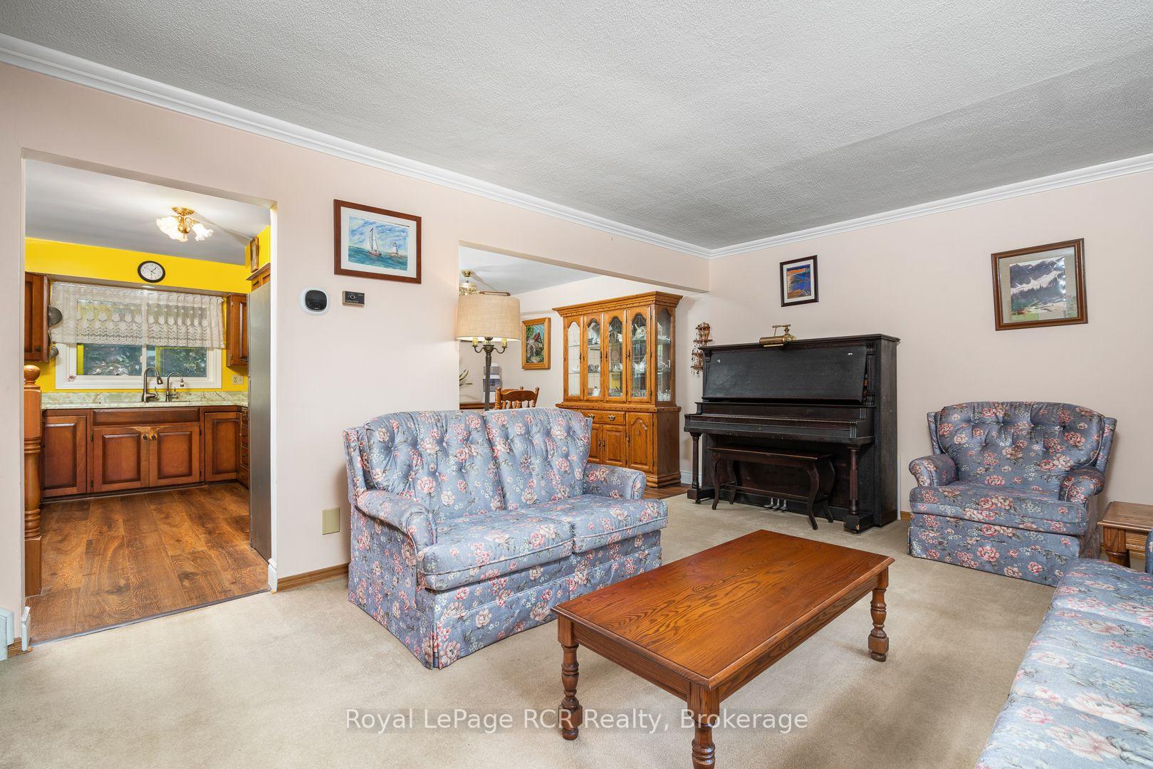 Photo 15 of 571 12th Street, Hanover — HOMEH