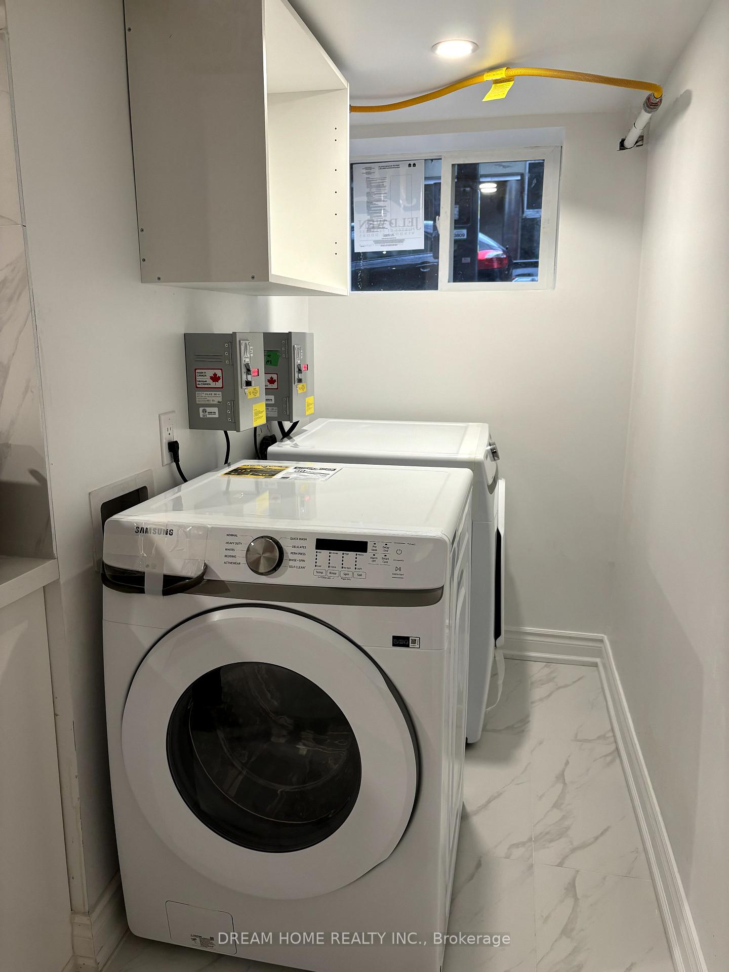 Photo 8 of Unit 302, 337 Mutual Street, Toronto, Church-Yonge Corridor — HOMEH
