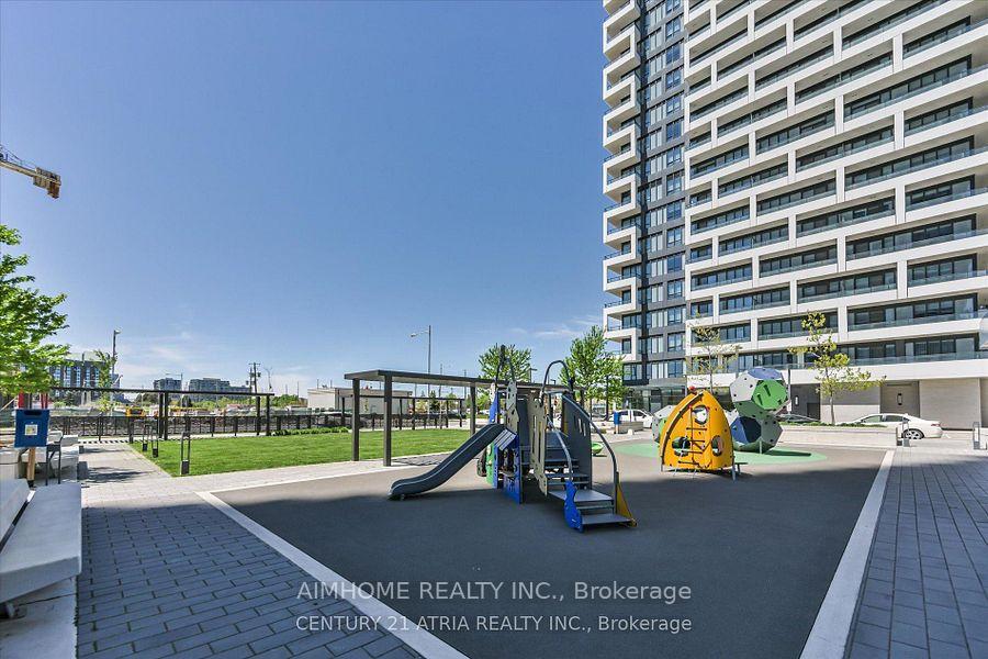 Photo 4 of Unit 2802, 18 Waterwalk Drive, Markham, Unionville — HOMEH