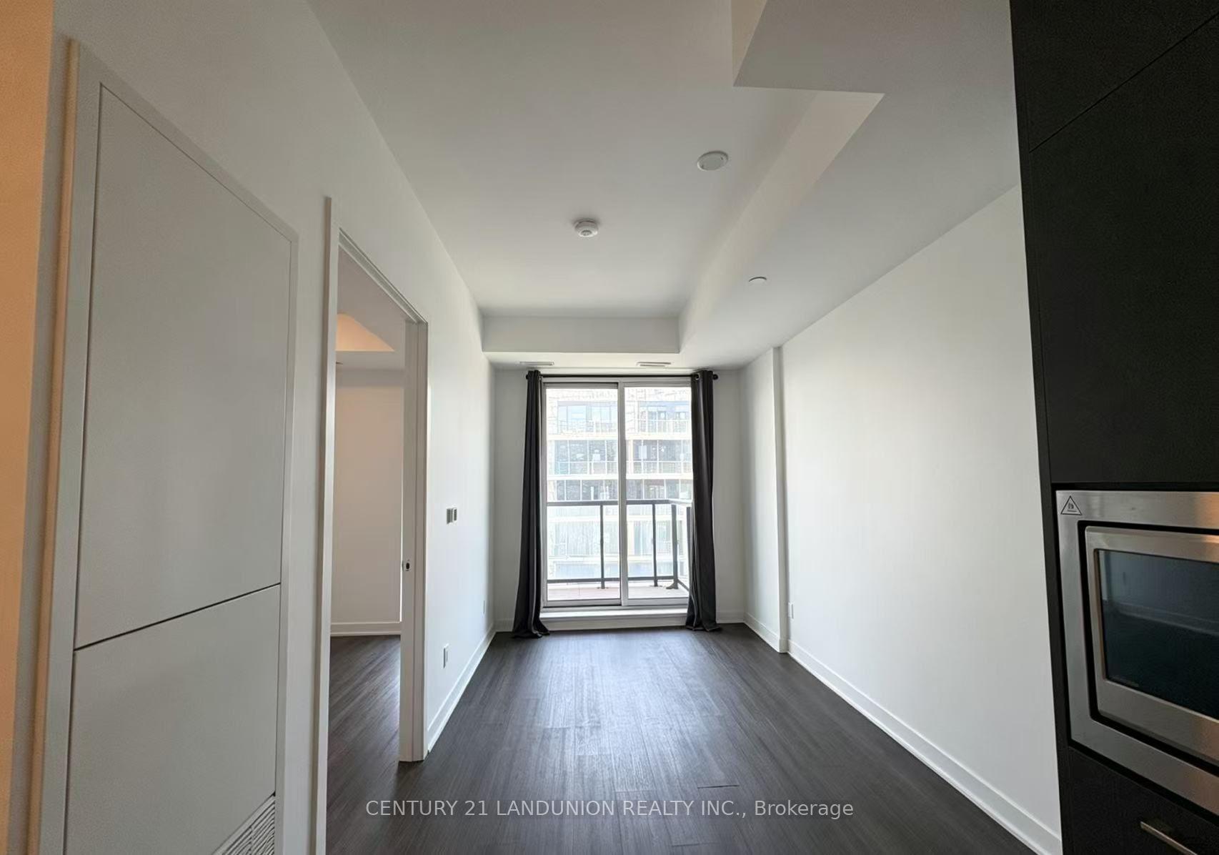 Photo 8 of Unit 1106, 185 Alberta Avenue E, Toronto, Oakwood Village — HOMEH