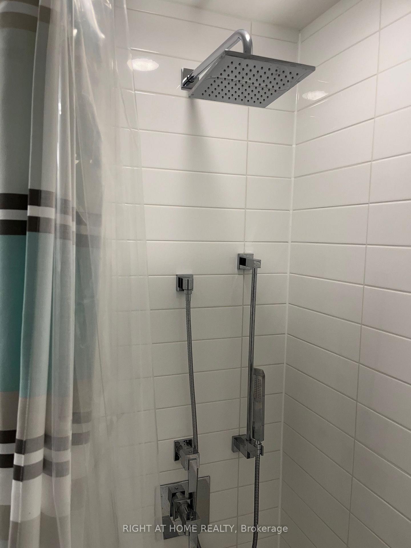 Photo 10 of Unit 715, 25 Richmond Street E, Toronto, Church-Yonge Corridor — HOMEH