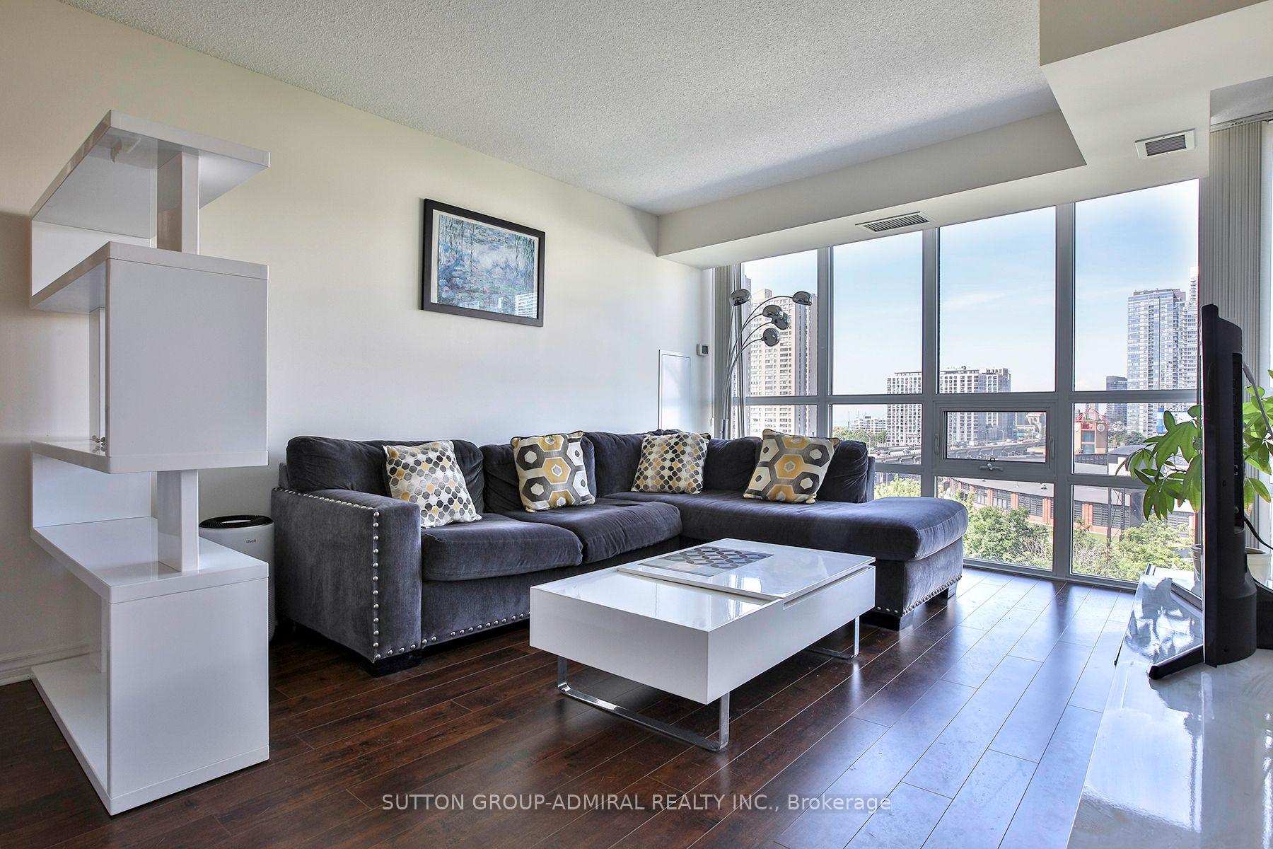 Photo 6 of Unit 1017, 25 Lower Simcoe Street, Toronto, Waterfront Communities — HOMEH