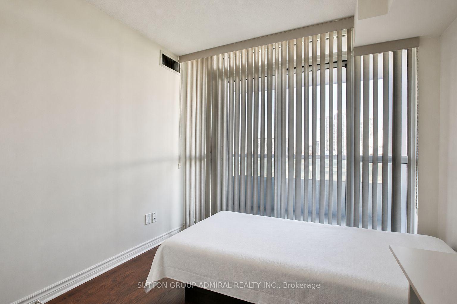 Photo 17 of Unit 1017, 25 Lower Simcoe Street, Toronto, Waterfront Communities — HOMEH