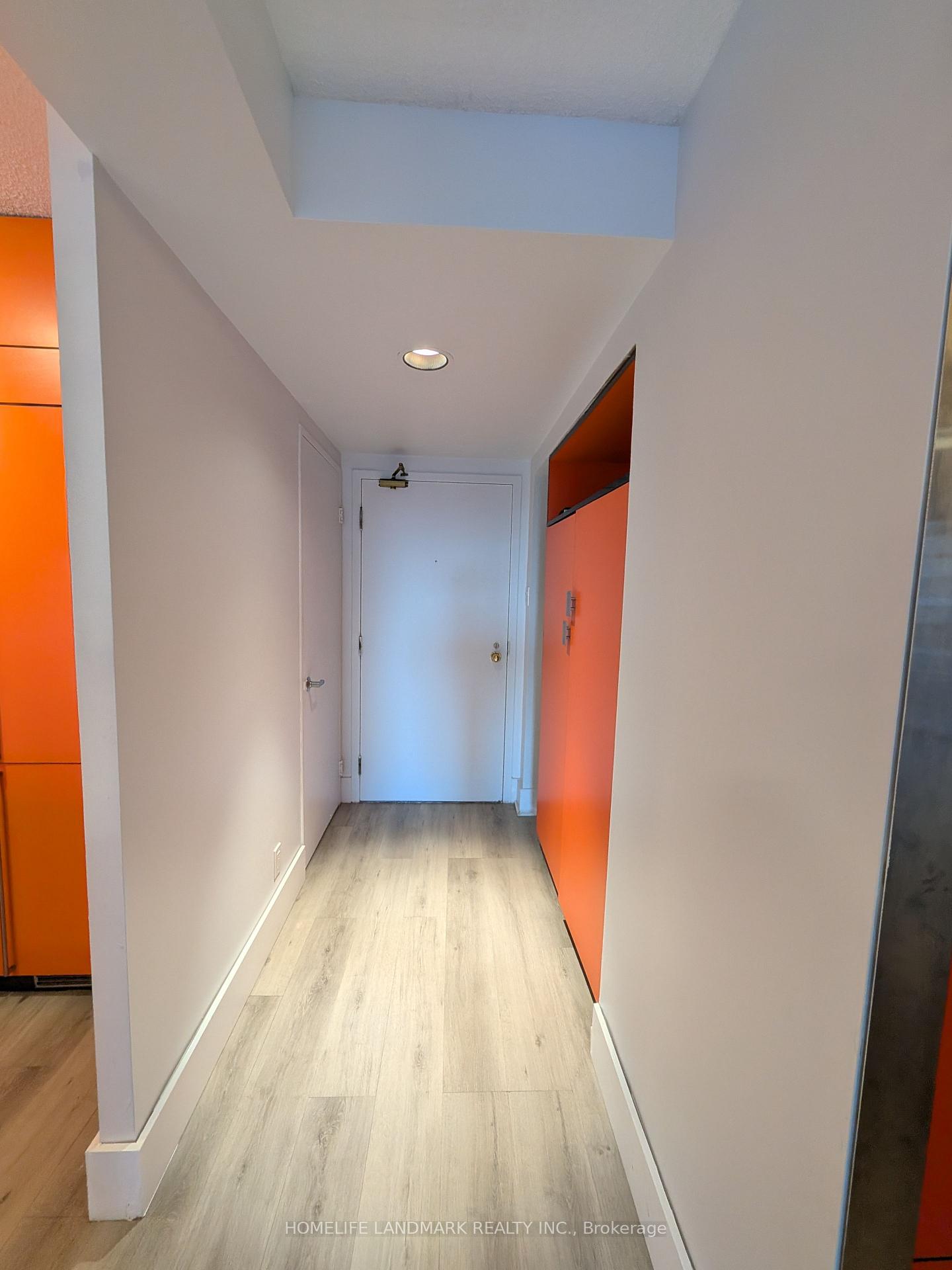 Photo 2 of Unit 805, 92 King Street E, Toronto, Church-Yonge Corridor — HOMEH