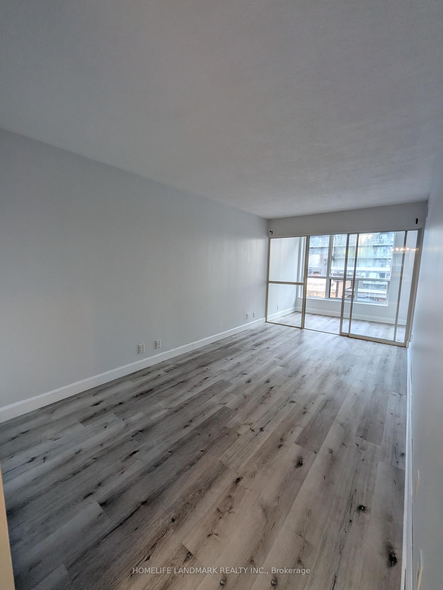 Photo 11 of Unit 805, 92 King Street E, Toronto, Church-Yonge Corridor — HOMEH