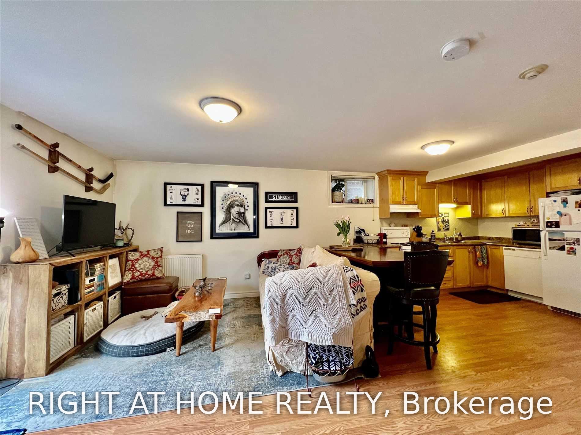 Photo 3 of Unit Lower, 1198 Avenue Road, Toronto, Lawrence Park South — HOMEH