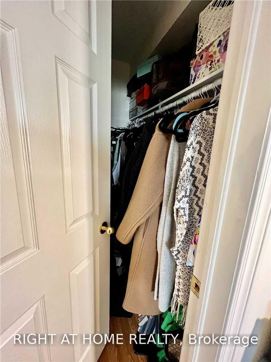 Photo 9 of Unit Lower, 1198 Avenue Road, Toronto, Lawrence Park South — HOMEH