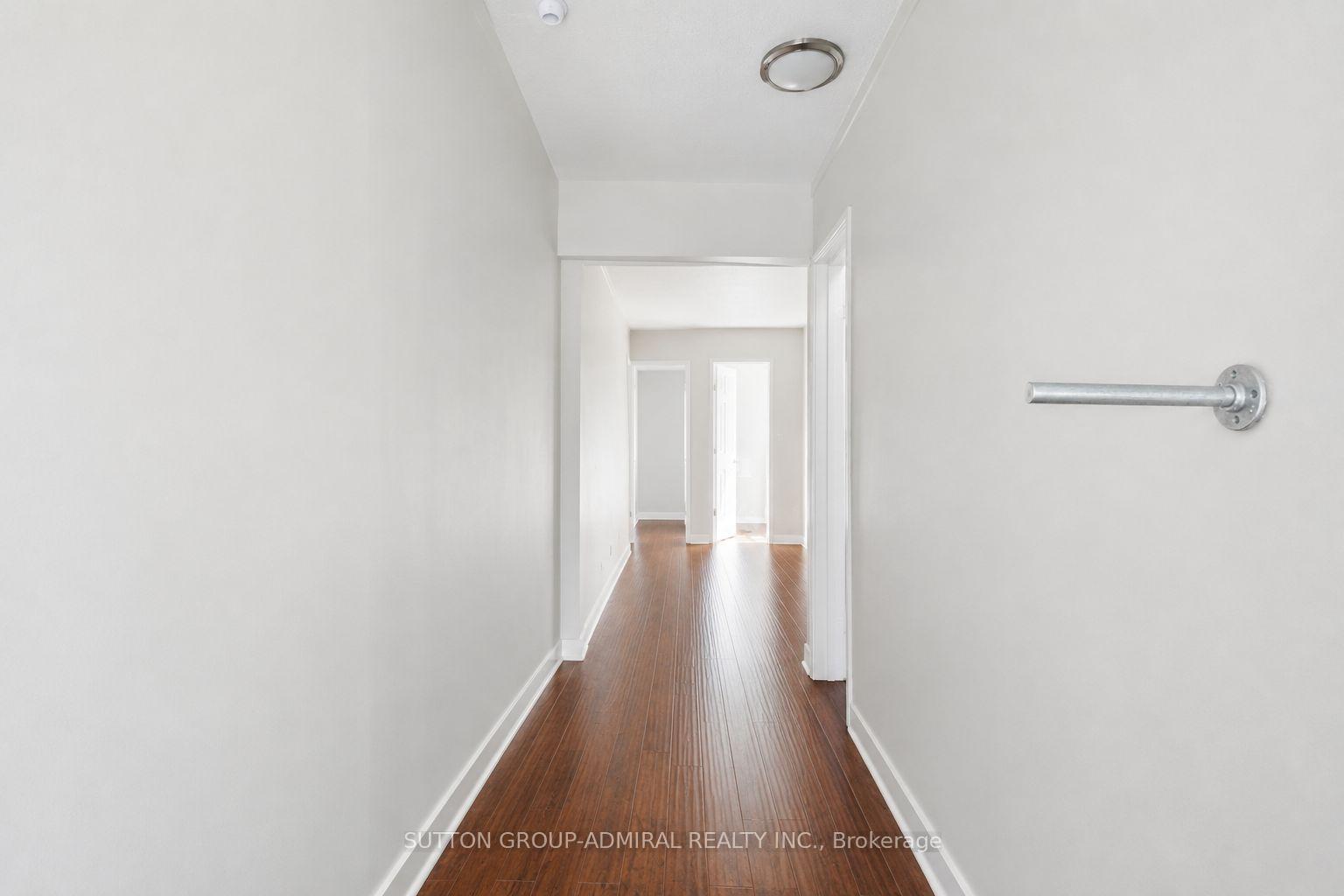 Photo 13 of 193 1/2 Baldwin Street, Toronto, Kensington-Chinatown — HOMEH