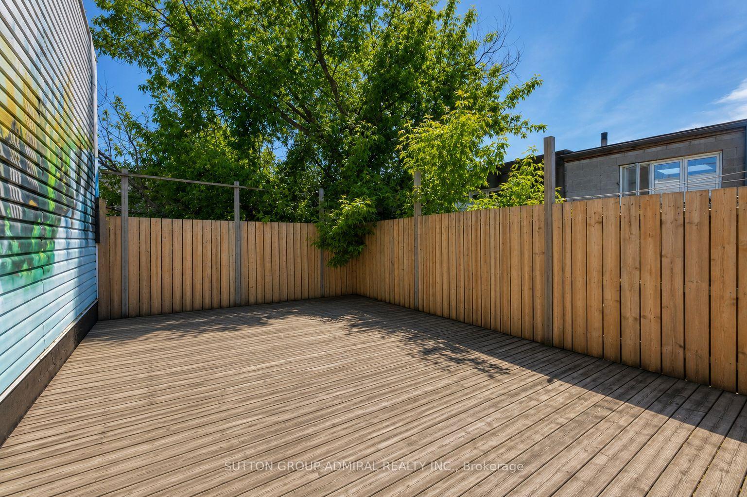 Photo 21 of 193 1/2 Baldwin Street, Toronto, Kensington-Chinatown — HOMEH