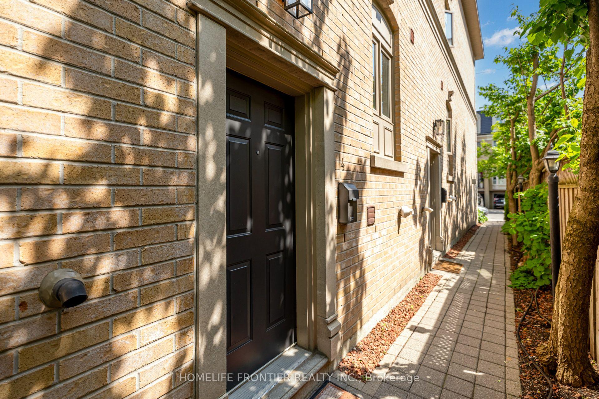 Photo 4 of Unit 4, 22 Balmoral Avenue, Toronto, Yonge-St. Clair — HOMEH