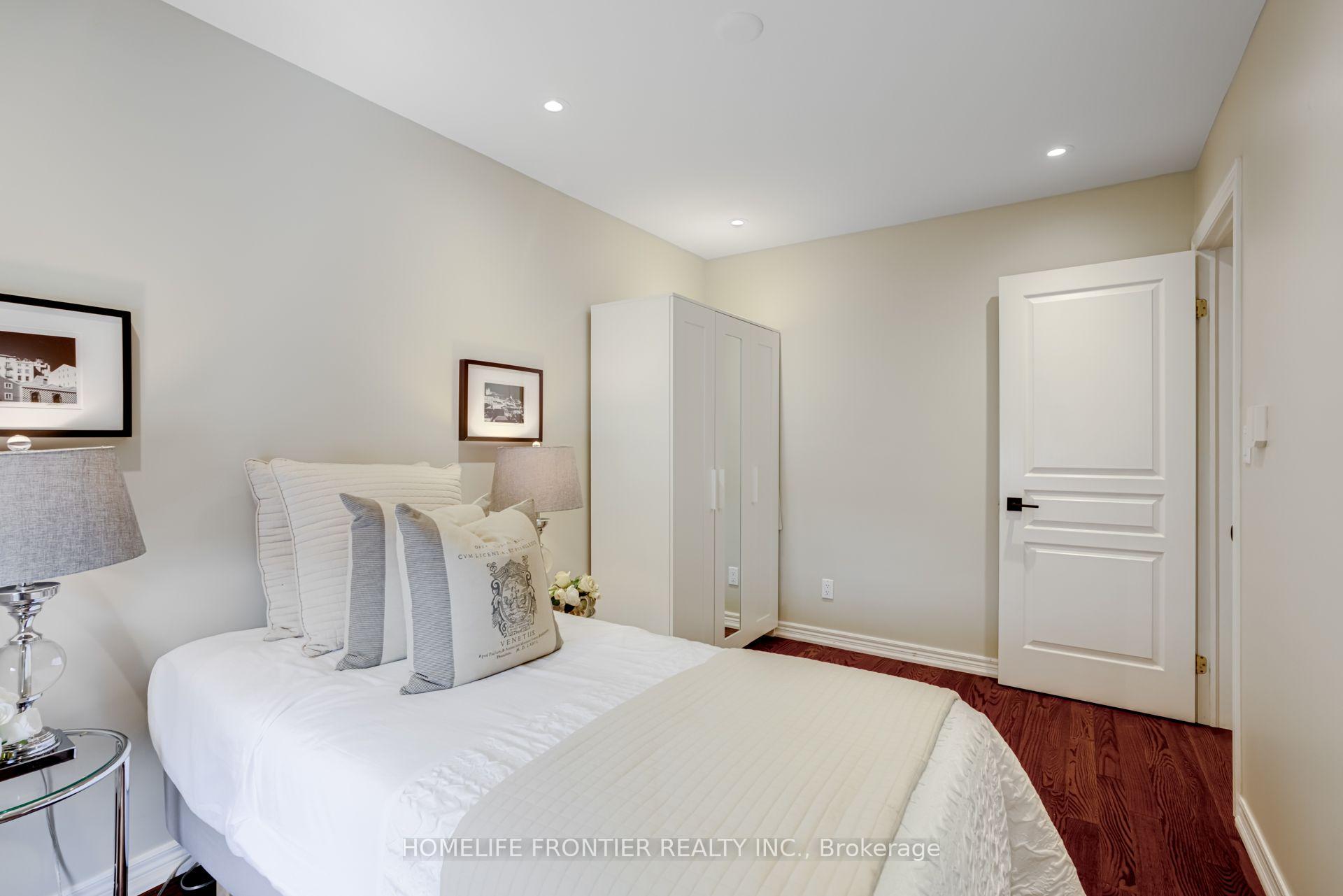Photo 29 of Unit 4, 22 Balmoral Avenue, Toronto, Yonge-St. Clair — HOMEH