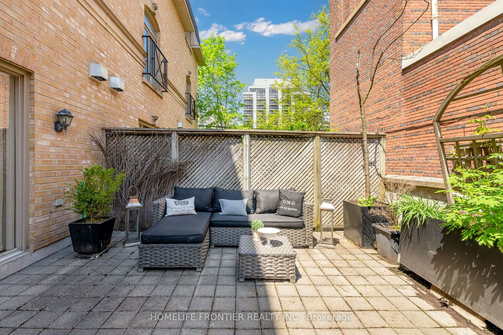 Photo 40 of Unit 4, 22 Balmoral Avenue, Toronto, Yonge-St. Clair — HOMEH