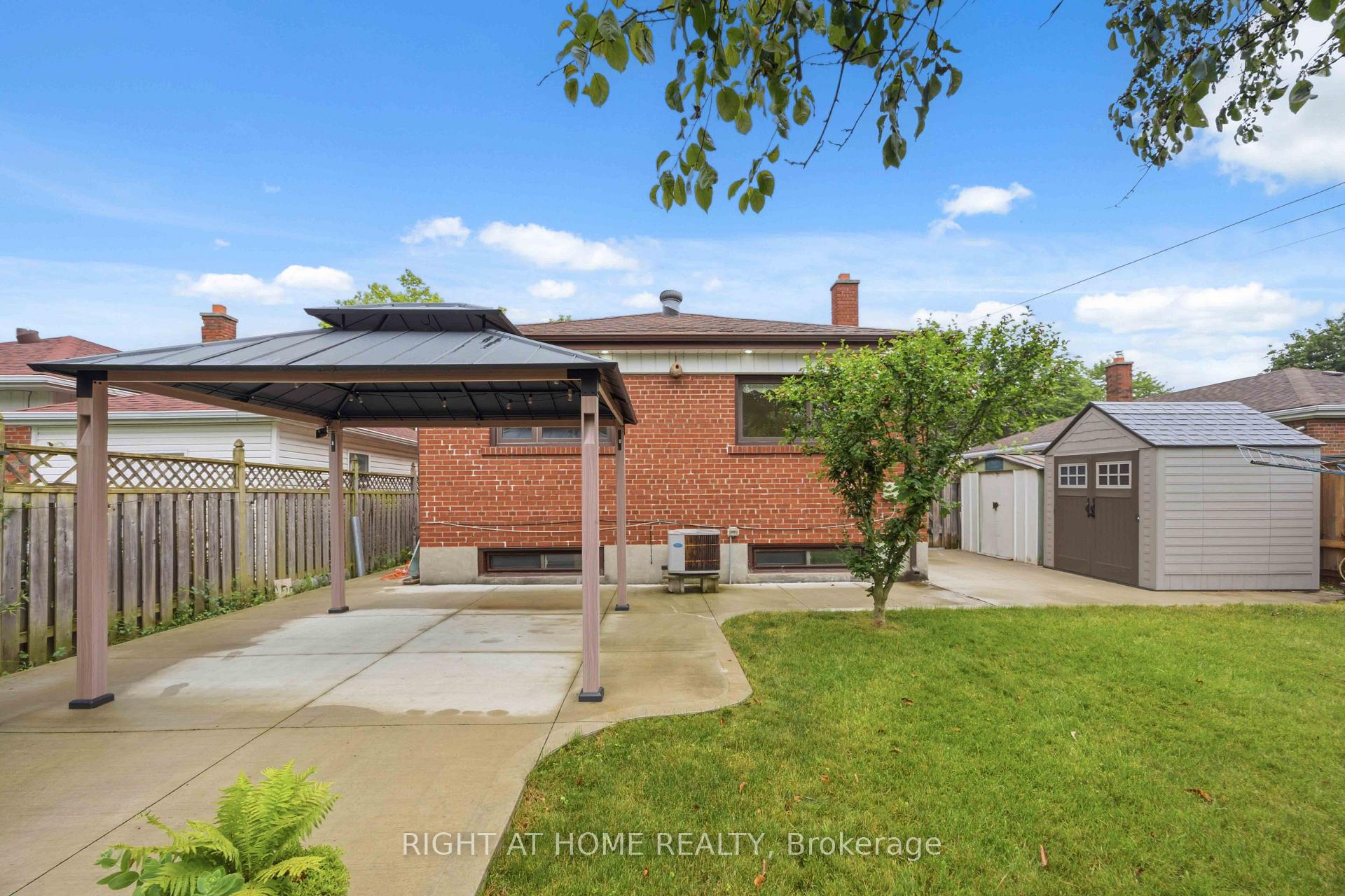 Photo 44 of 8 Grassington Crescent, Scarborough, Woburn — HOMEH