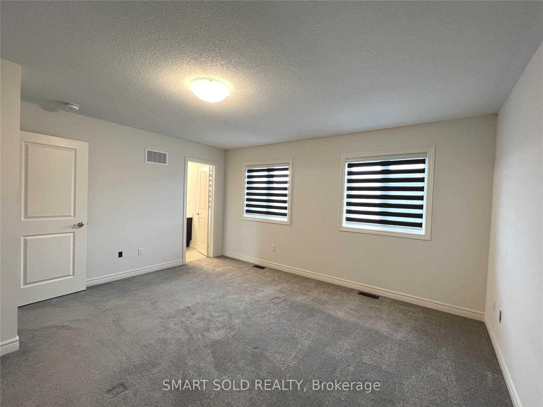 Photo 21 of 1046 Murrell Boulevard, East Gwillimbury, Sharon — HOMEH