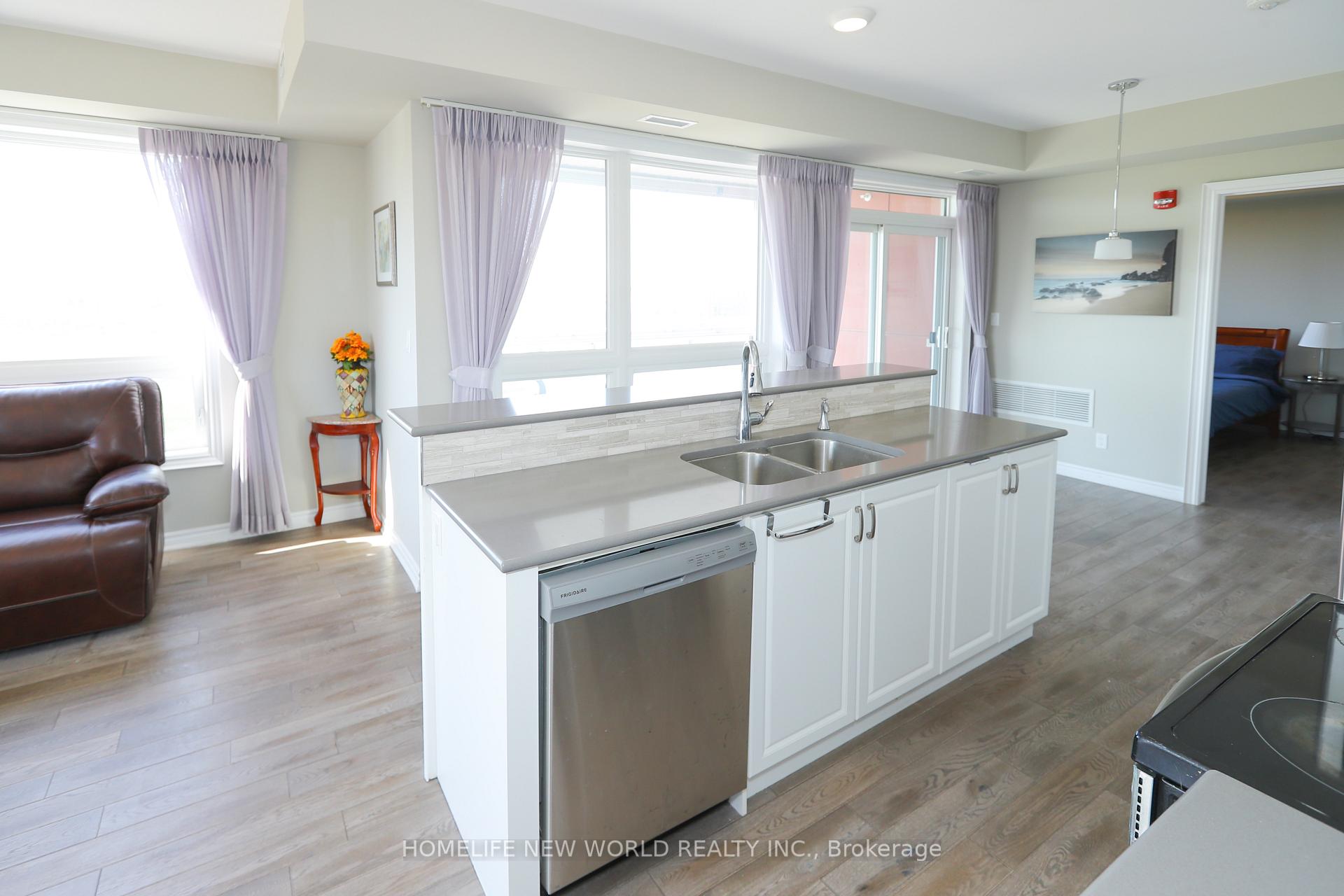 Photo 12 of Unit 405, 2 Adam Sellers Street, Markham, Cornell — HOMEH