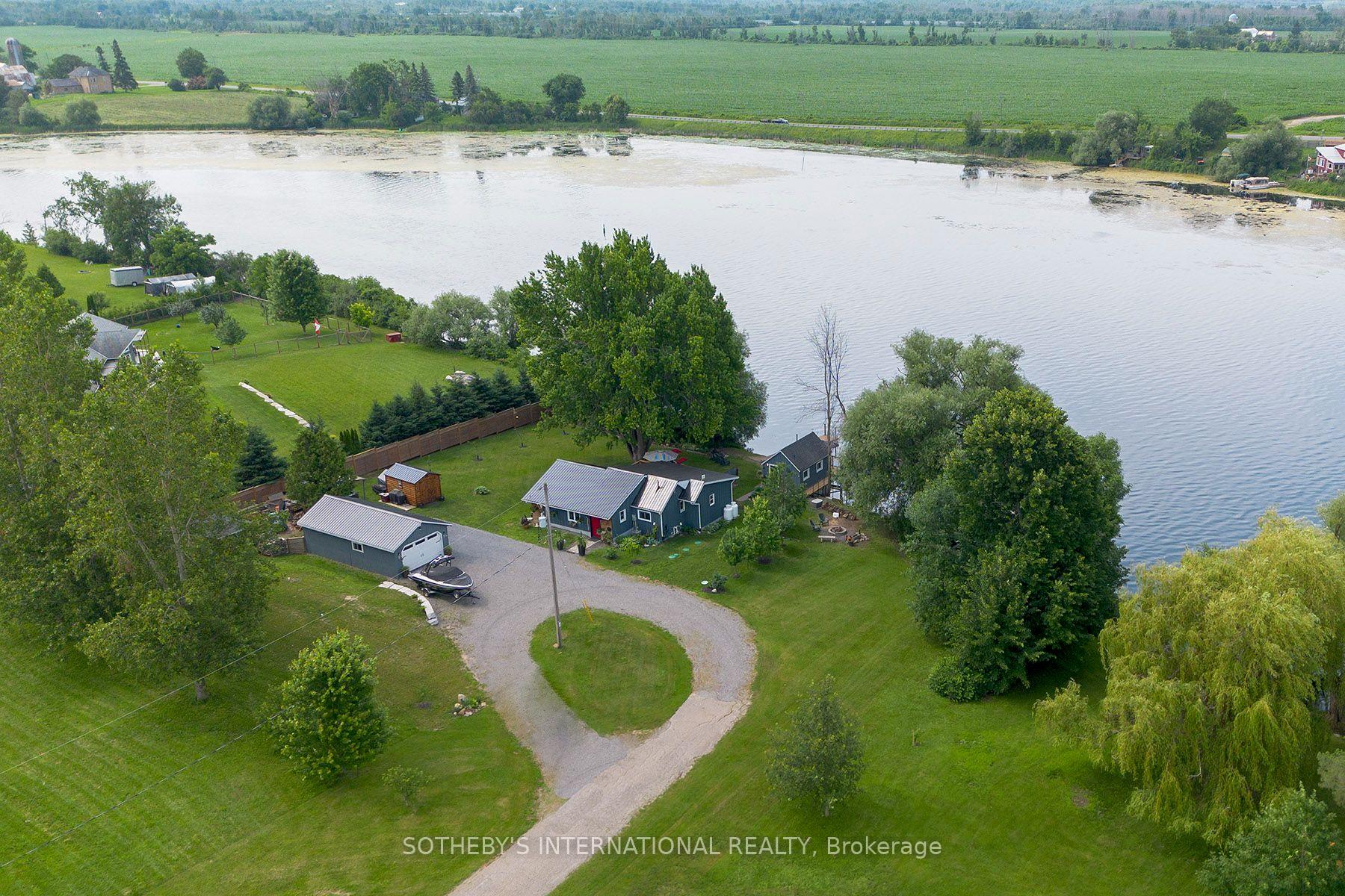 Photo 3 of 207 Rainbow Valley Drive, Montague, Montague Twp — HOMEH
