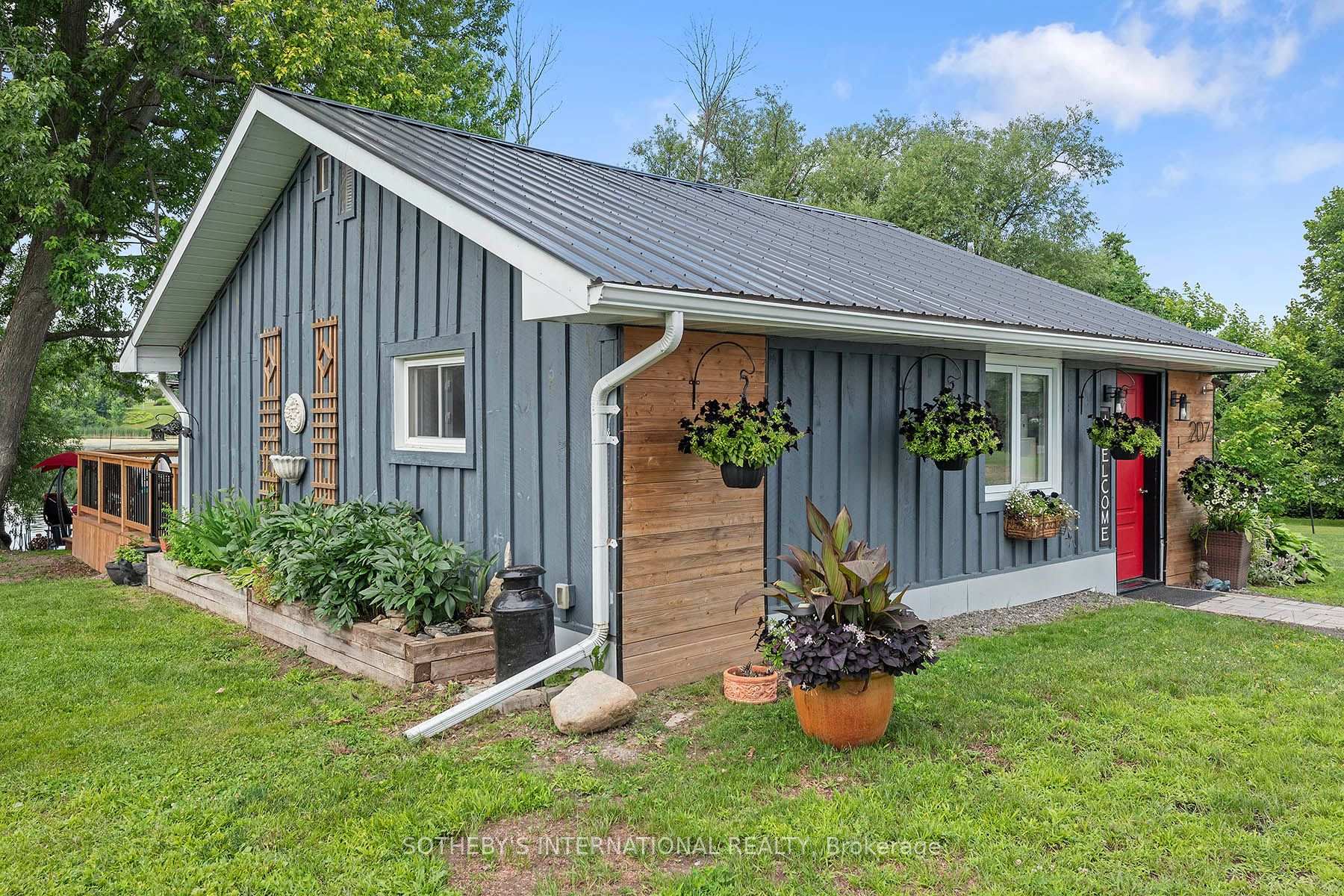 Photo 6 of 207 Rainbow Valley Drive, Montague, Montague Twp — HOMEH