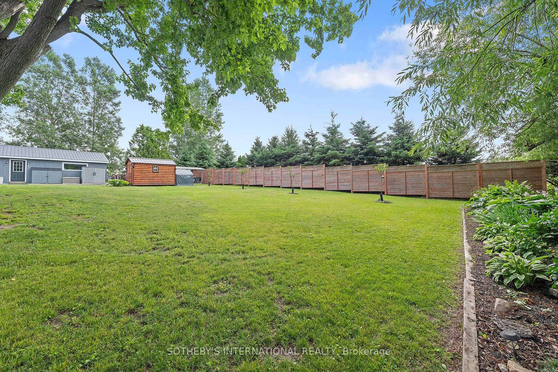 Photo 11 of 207 Rainbow Valley Drive, Montague, Montague Twp — HOMEH