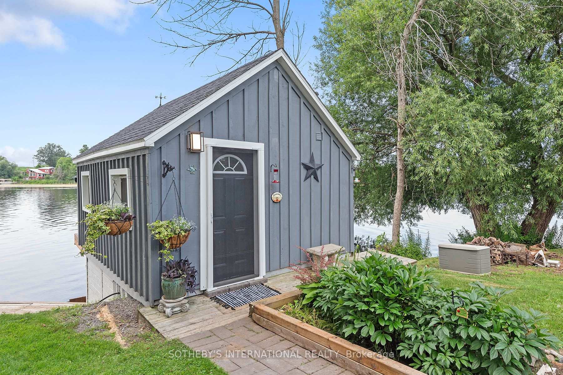 Photo 15 of 207 Rainbow Valley Drive, Montague, Montague Twp — HOMEH