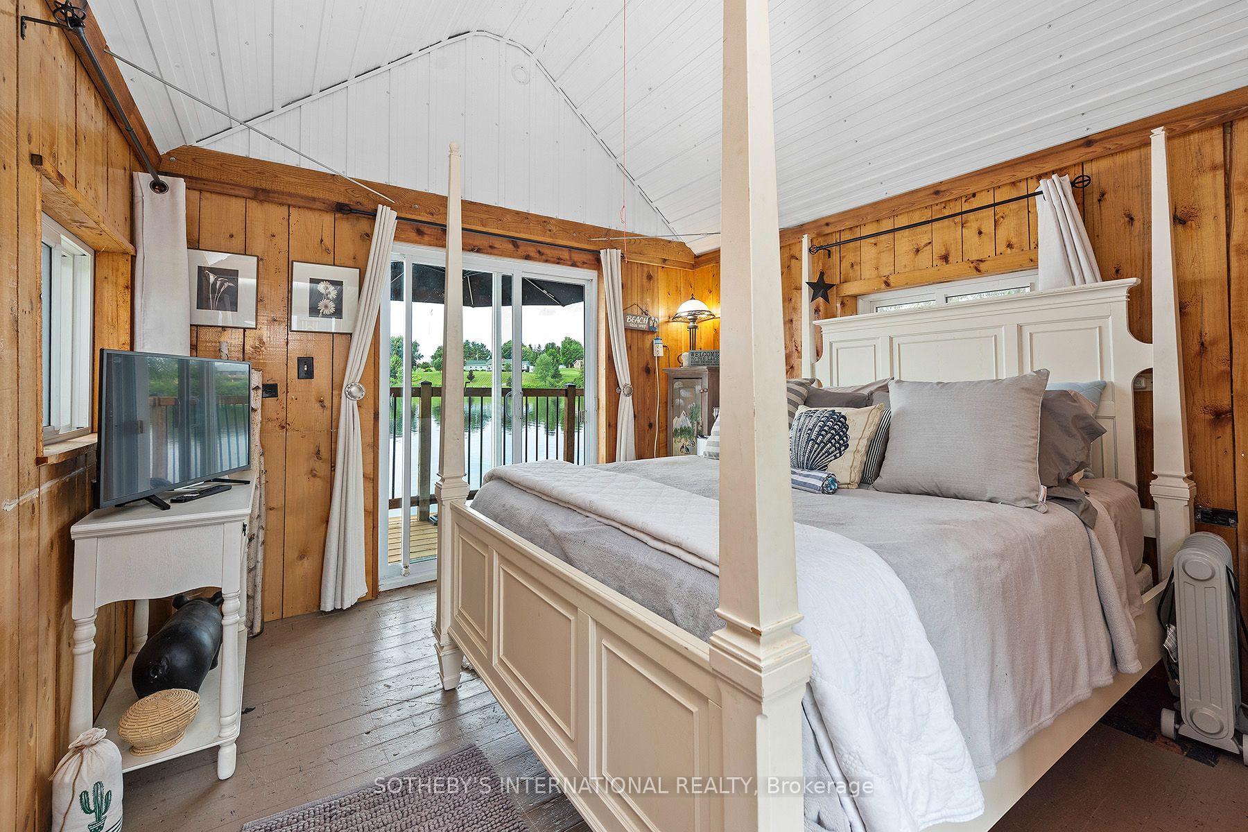 Photo 18 of 207 Rainbow Valley Drive, Montague, Montague Twp — HOMEH