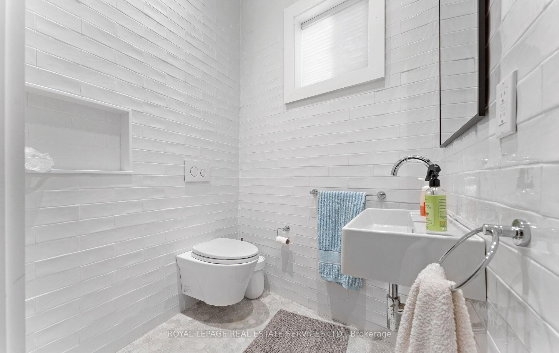 Photo 21 of 24 Mann Avenue, Toronto, Mount Pleasant East — HOMEH