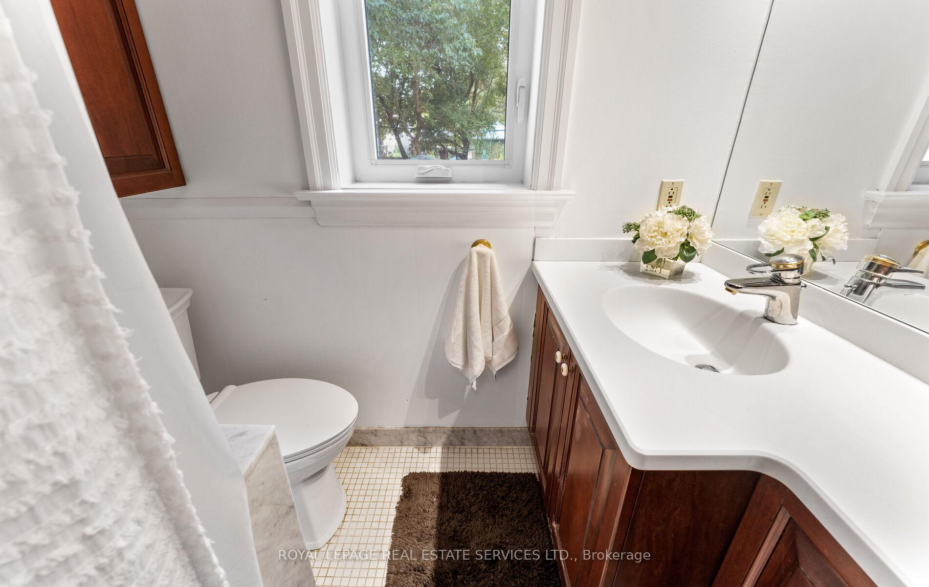 Photo 38 of 24 Mann Avenue, Toronto, Mount Pleasant East — HOMEH