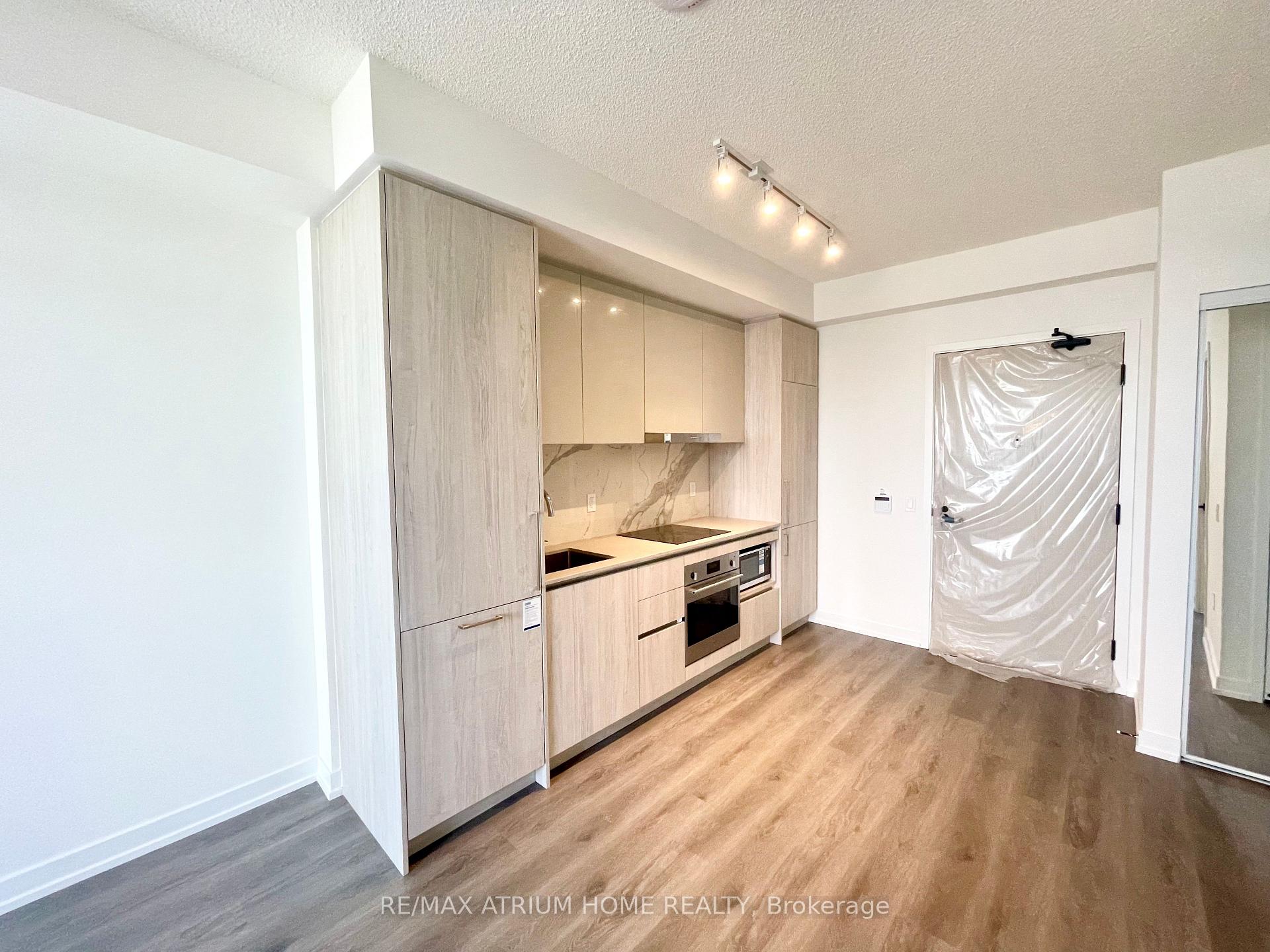 Photo 4 of Unit 5710, 225 Commerce Street, Vaughan, Vaughan Corporate Centre — HOMEH
