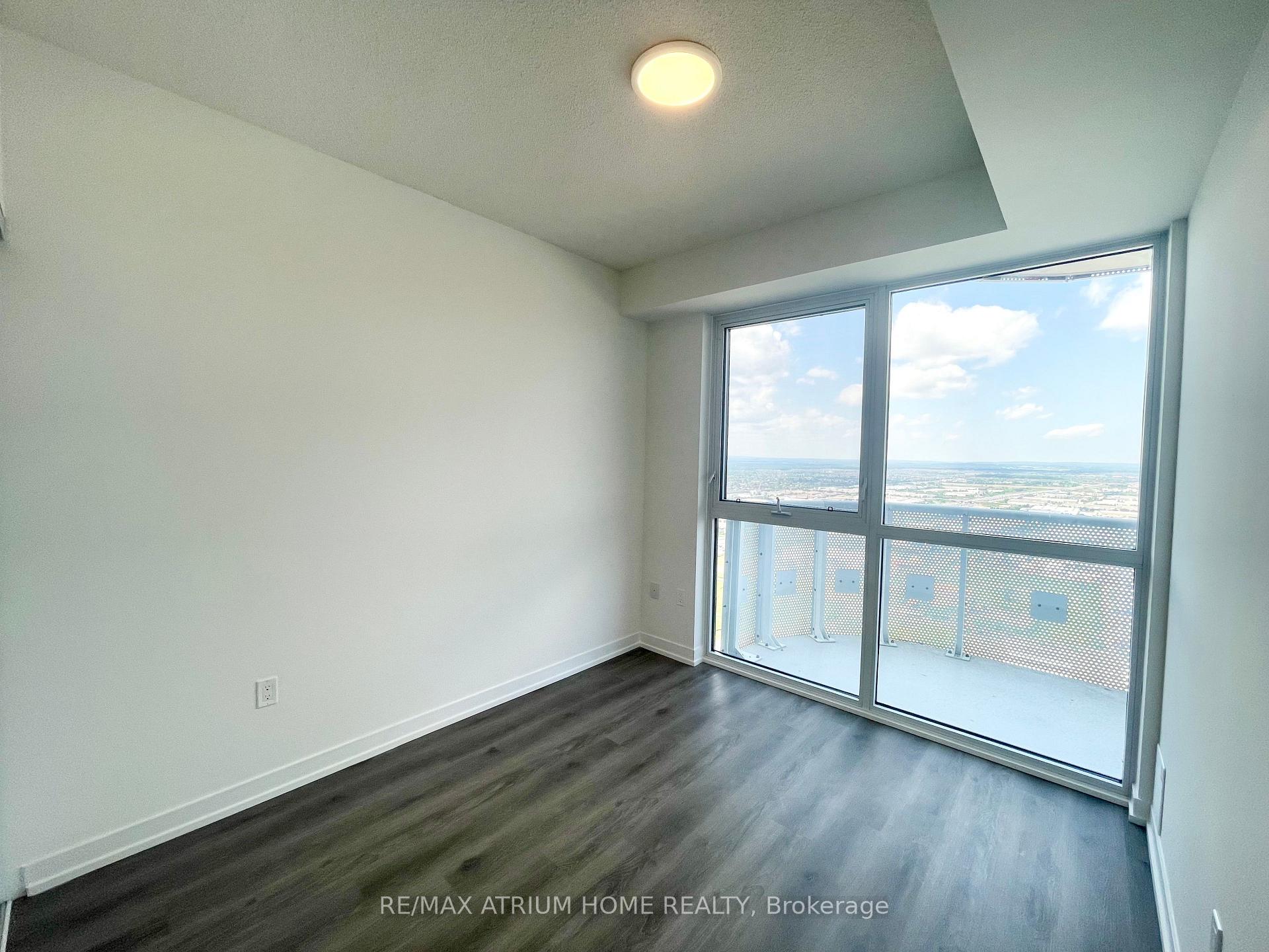 Photo 11 of Unit 5710, 225 Commerce Street, Vaughan, Vaughan Corporate Centre — HOMEH