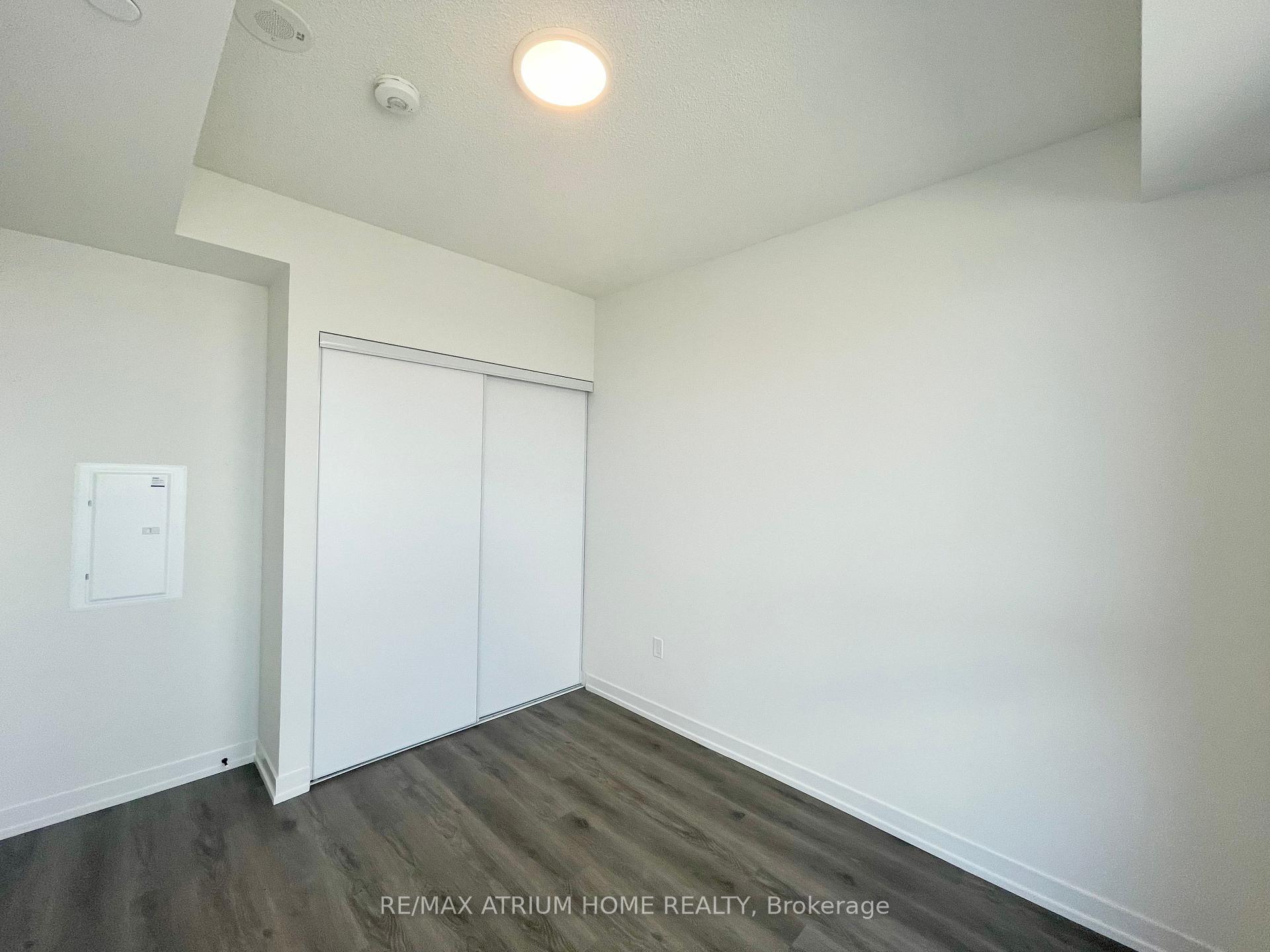 Photo 12 of Unit 5710, 225 Commerce Street, Vaughan, Vaughan Corporate Centre — HOMEH