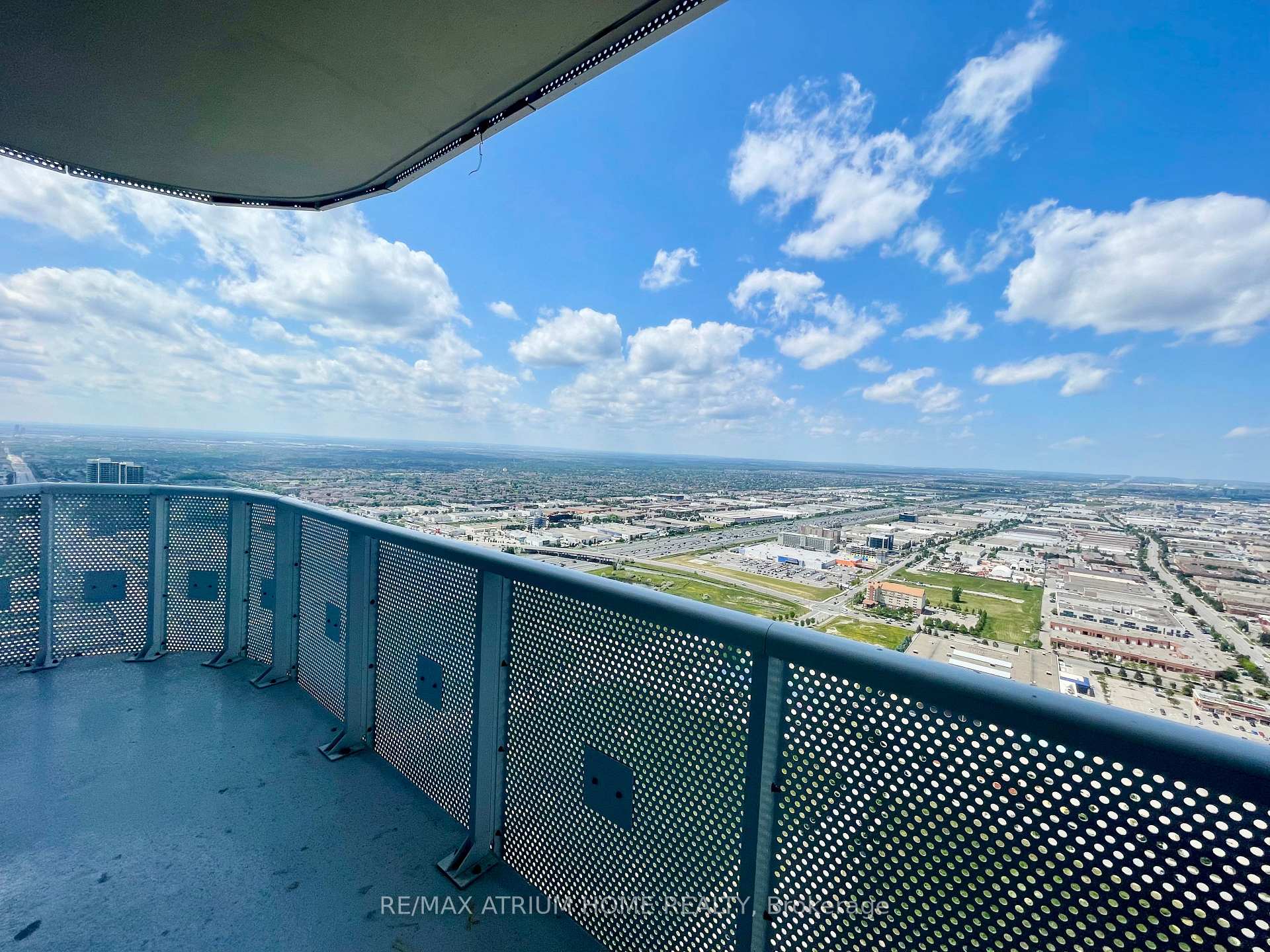 Photo 16 of Unit 5710, 225 Commerce Street, Vaughan, Vaughan Corporate Centre — HOMEH