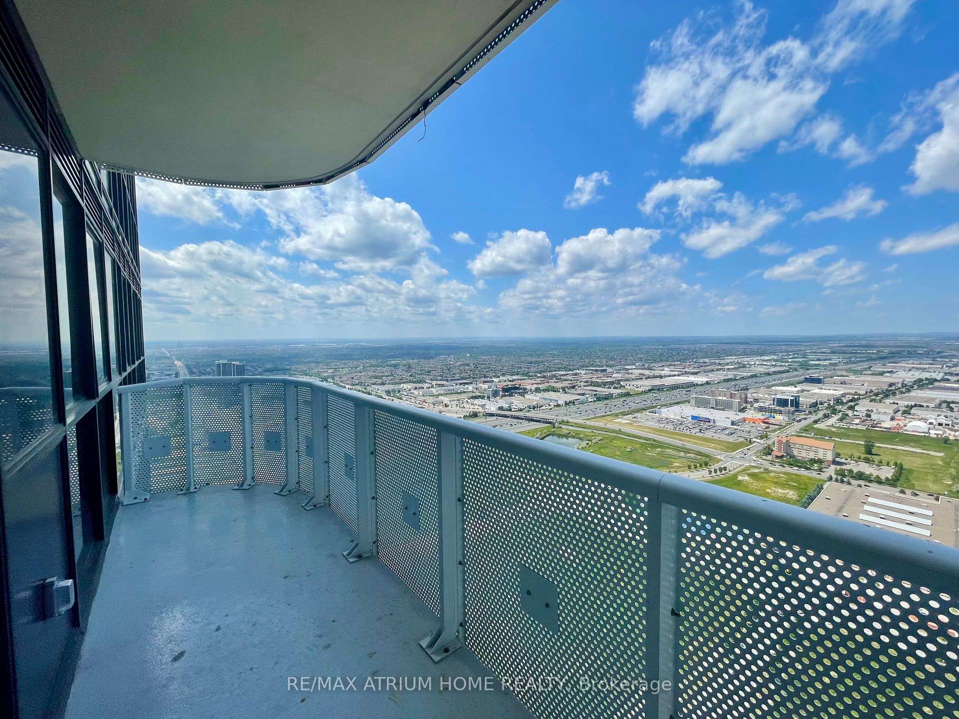 Photo 17 of Unit 5710, 225 Commerce Street, Vaughan, Vaughan Corporate Centre — HOMEH