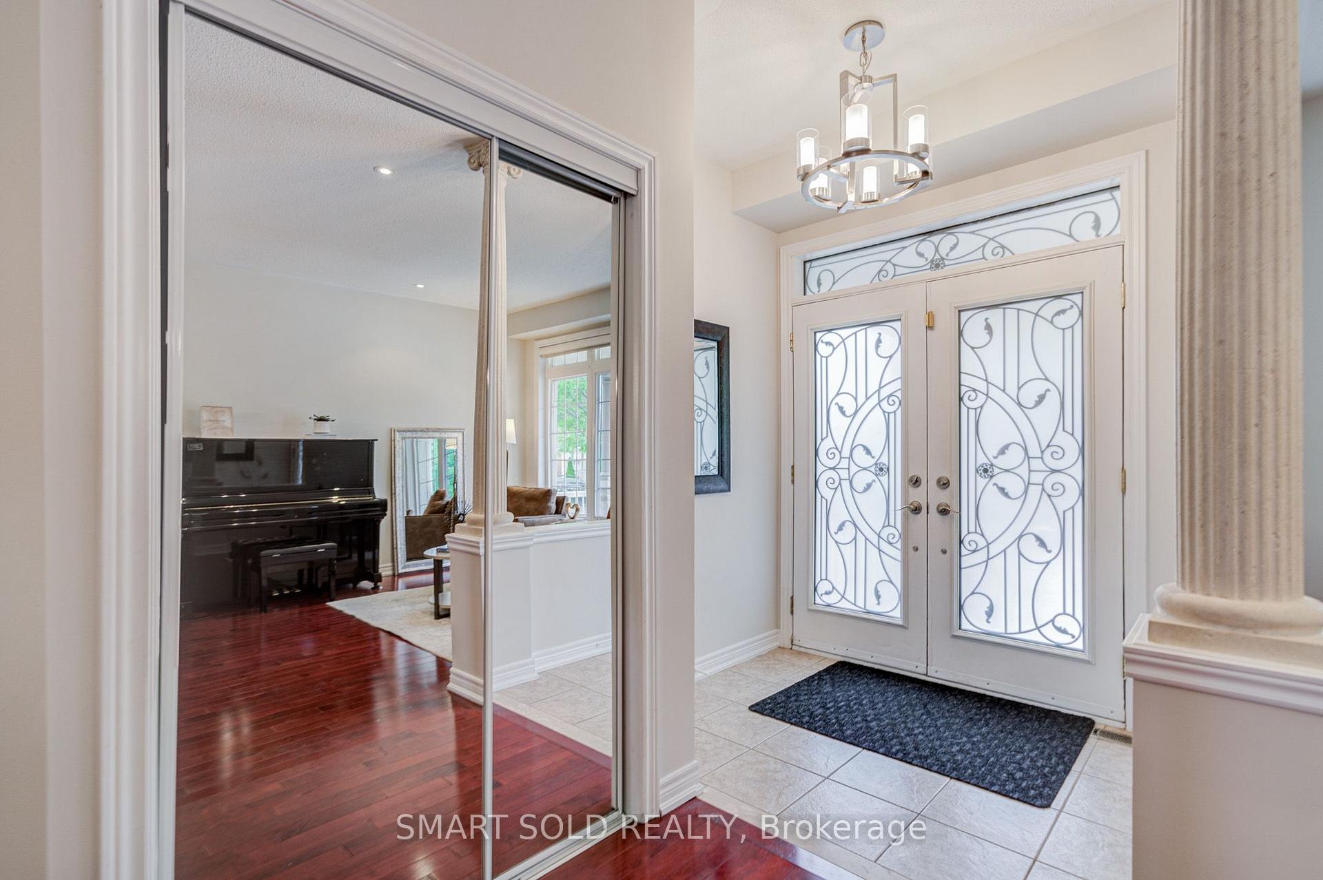Photo 7 of 34 Jacobi Court, Vaughan, Patterson — HOMEH