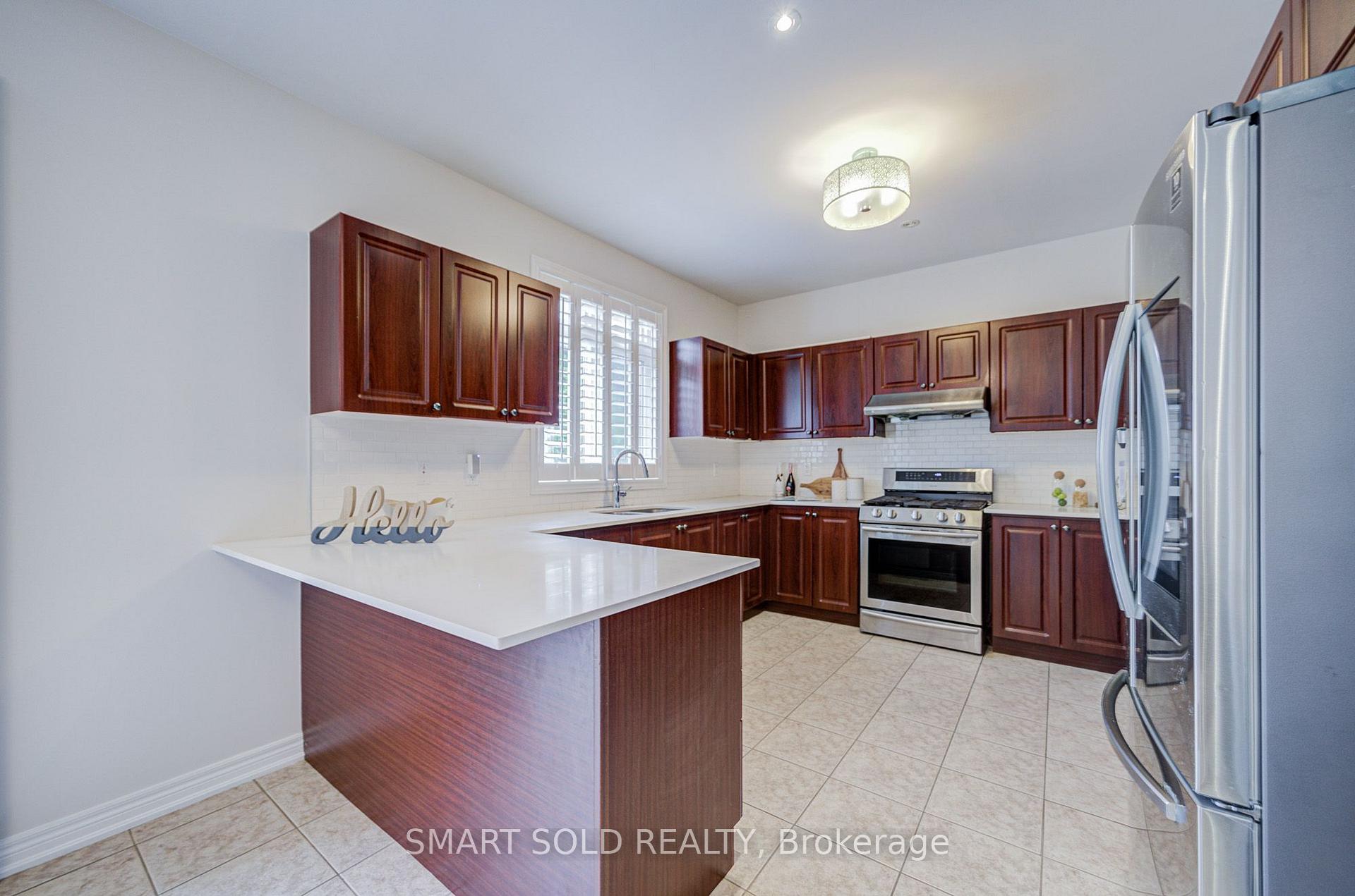 Photo 19 of 34 Jacobi Court, Vaughan, Patterson — HOMEH